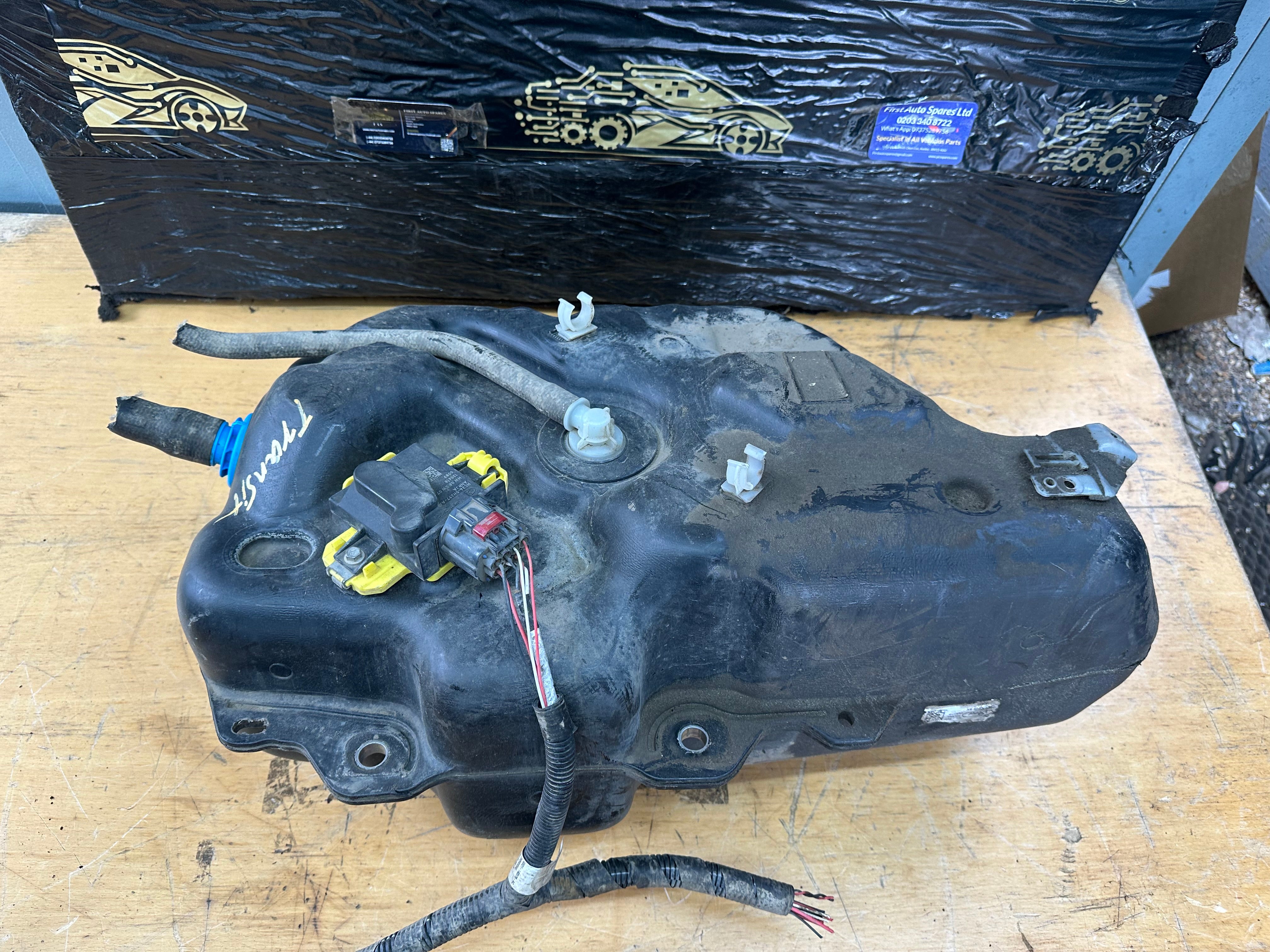 Ford Transit Custom AdBlue Tank MK8 2012–2019 (GK21-5J228-AH)