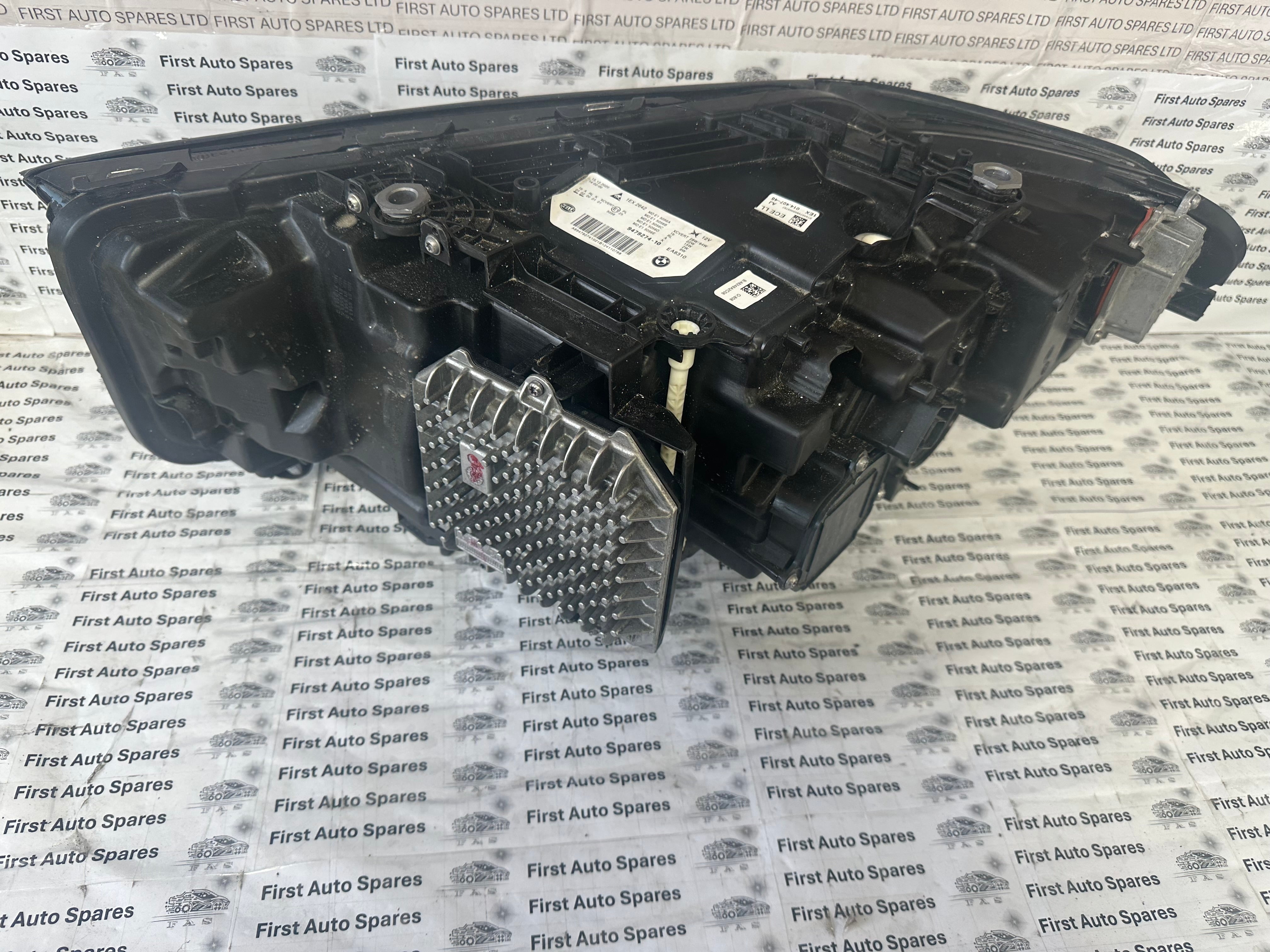 BMW 5 Series G38 G30 LED Right Headlight (9479274-10)