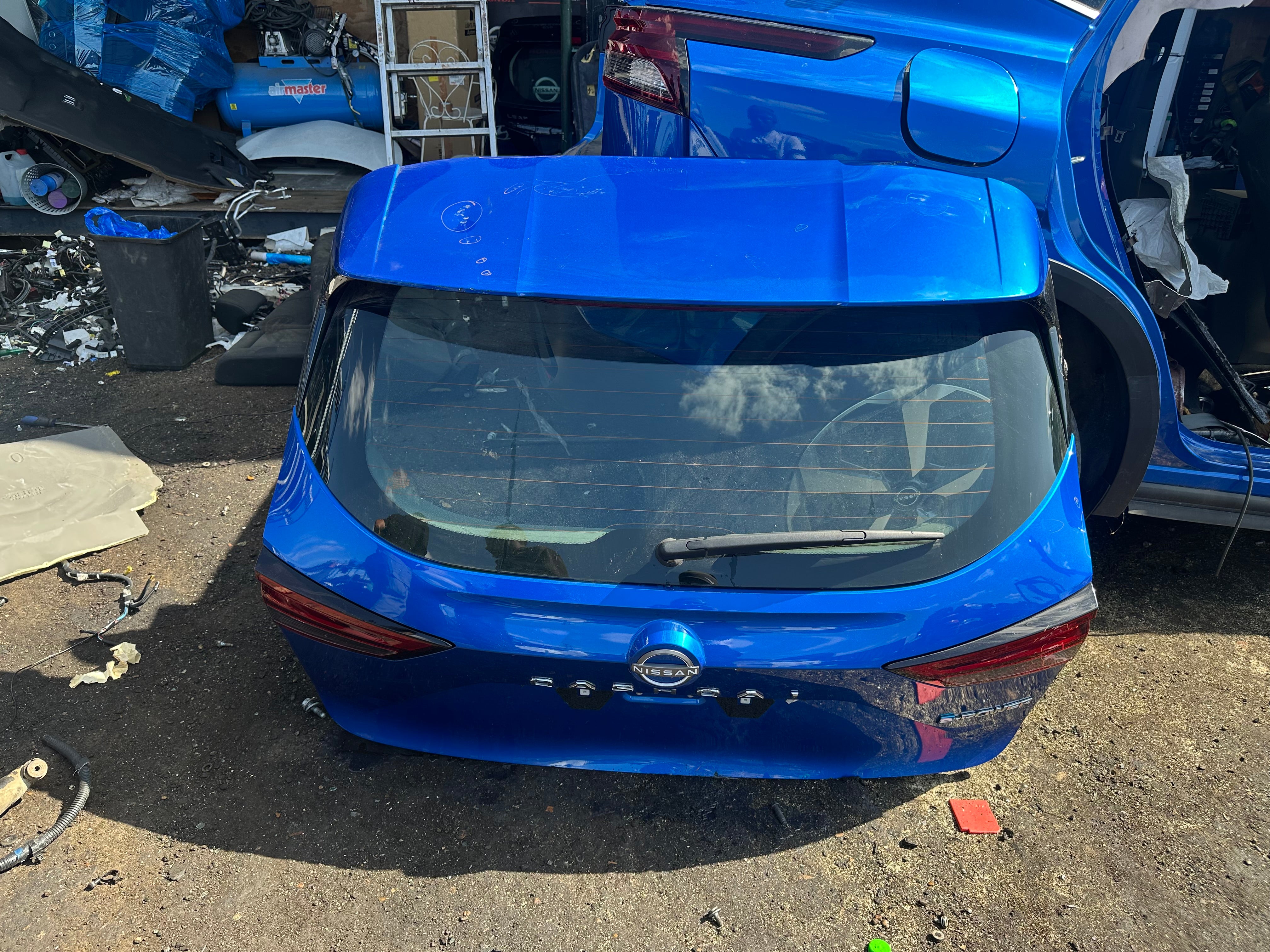 Nissan Qashqai 2022 Complete Tailgate / Bootlid