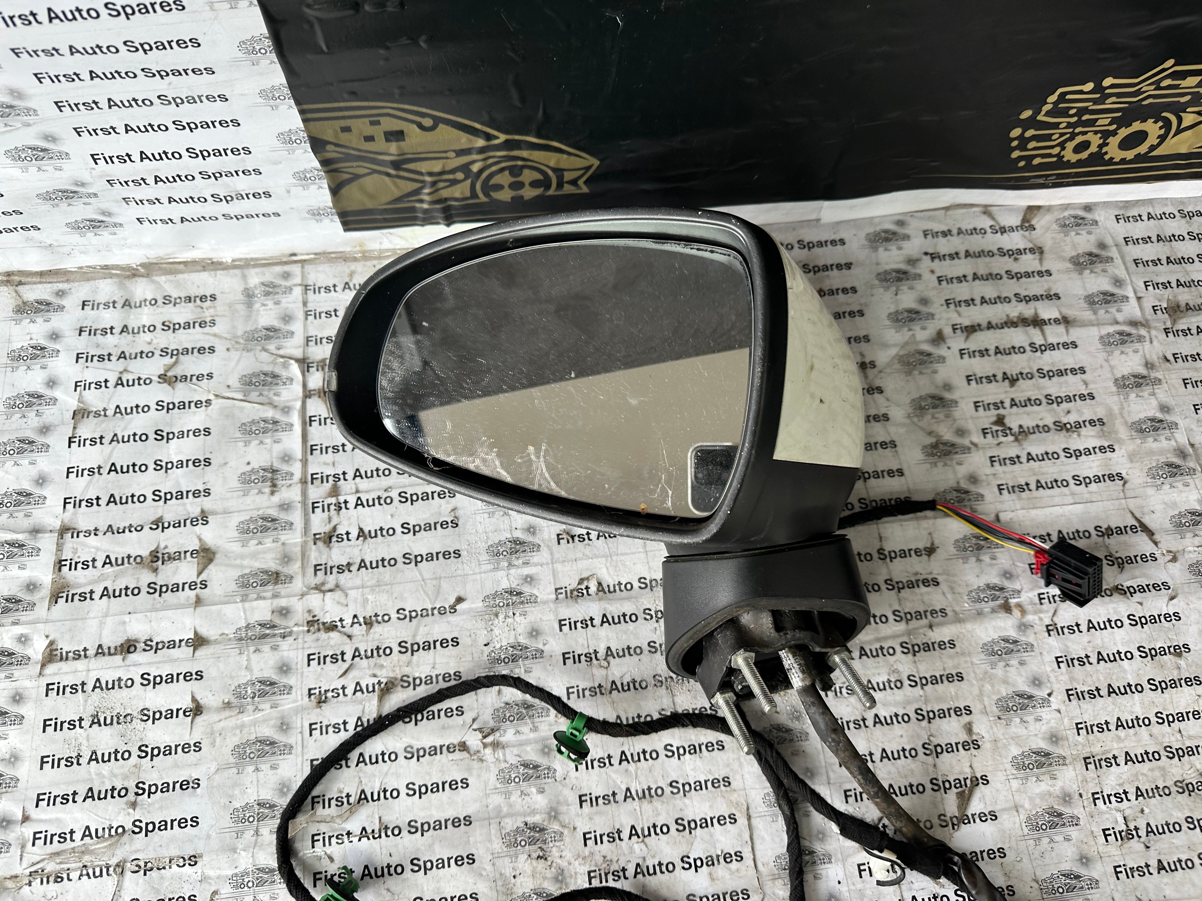 Audi A1 8X MK1 2010–2018 Passenger N/S Left Wing Mirror (262049-2-10B)