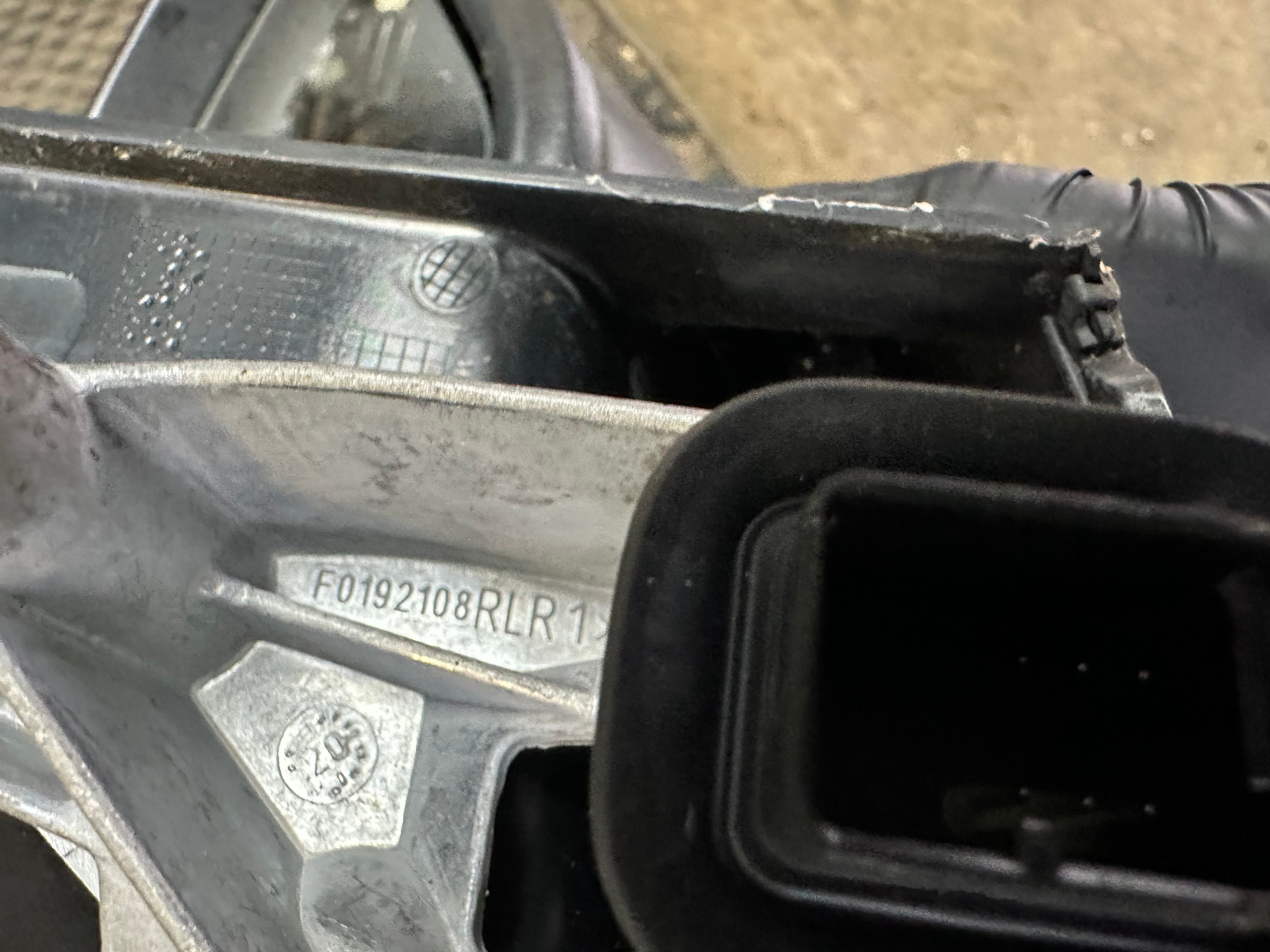 BMW 1 Series F40 Driver’s Right Wing Mirror – 6-Pin Plug (F0192108RLR1)