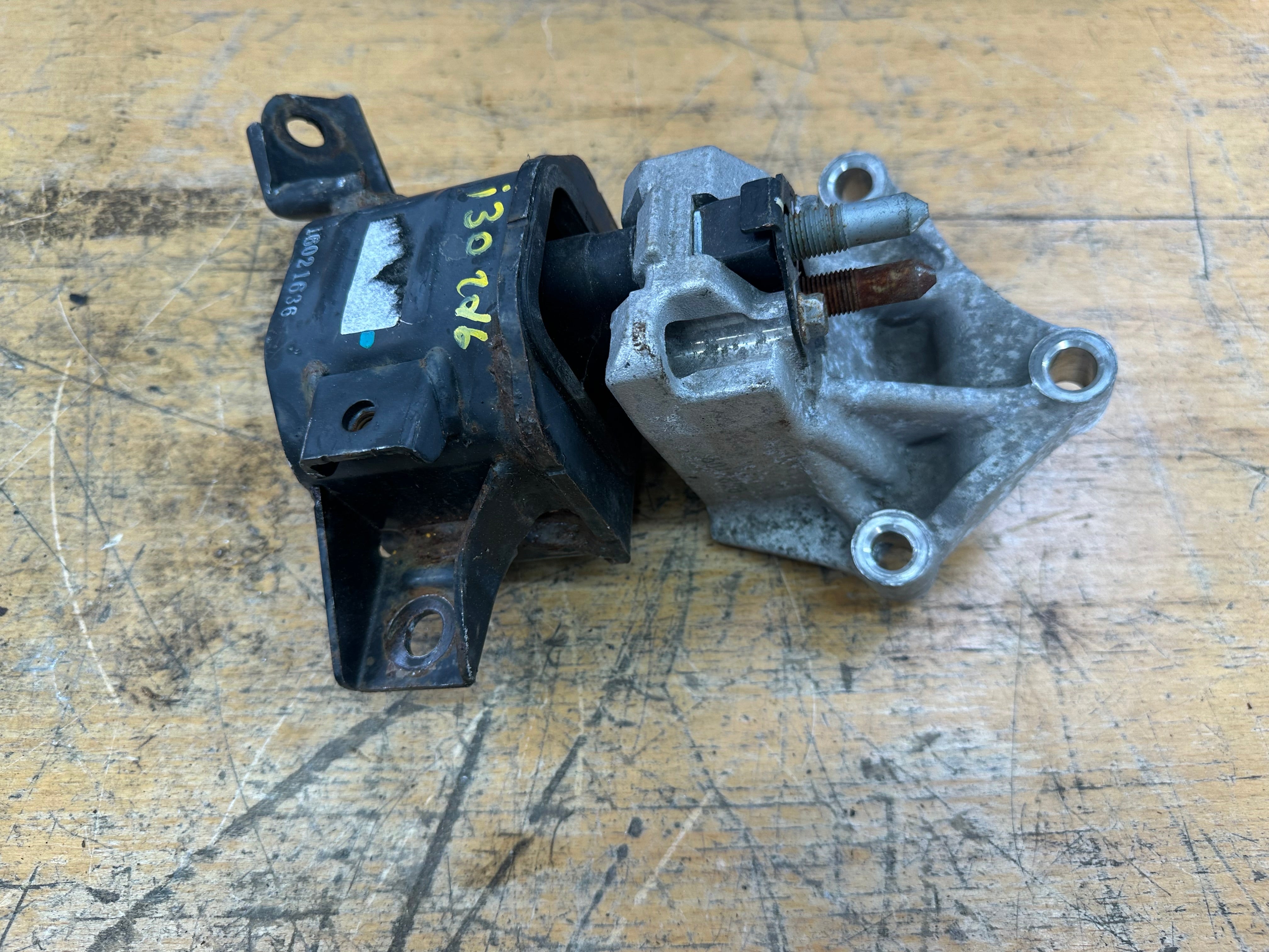 Hyundai i30 2016 & Kia Ceed 2017 Left Passenger Engine Mount 1.6 (21832-A5400)