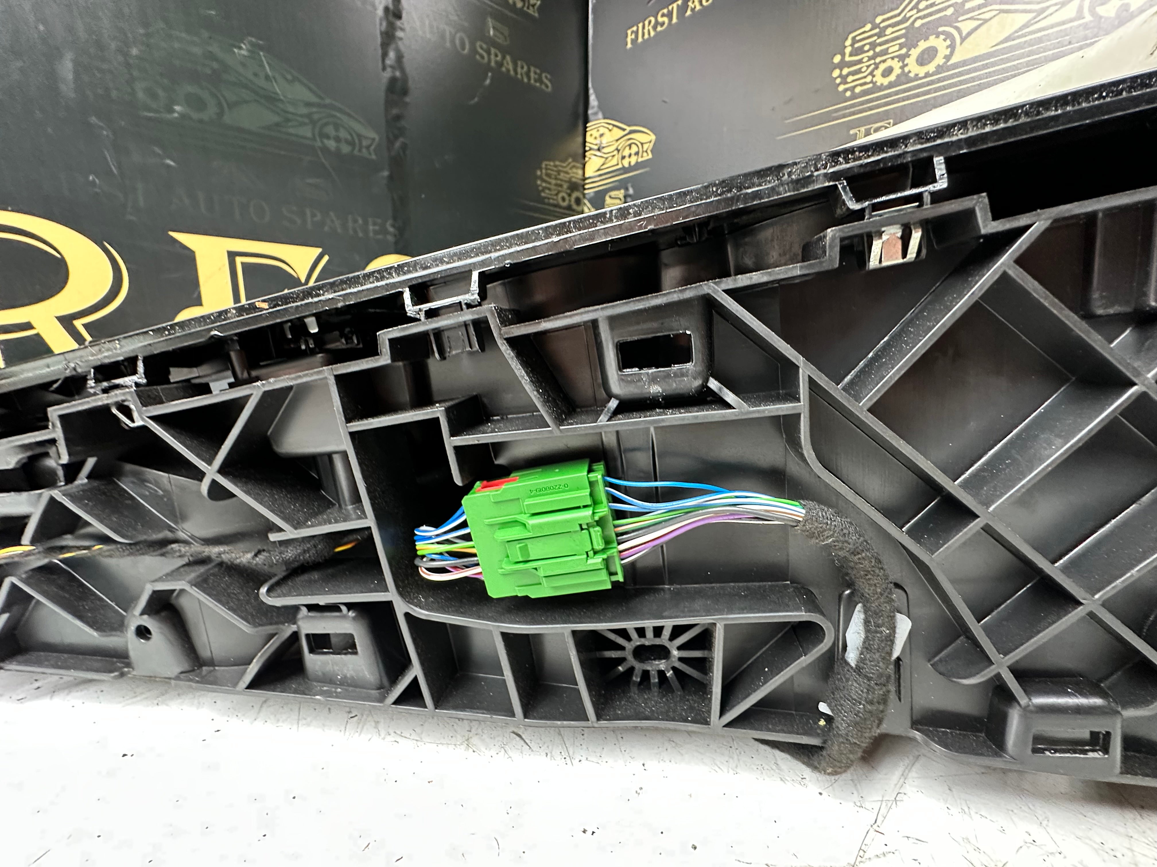 Jaguar XF 2018 Centre Console Armrest with Gear Selector (GX73-7E453-AE)