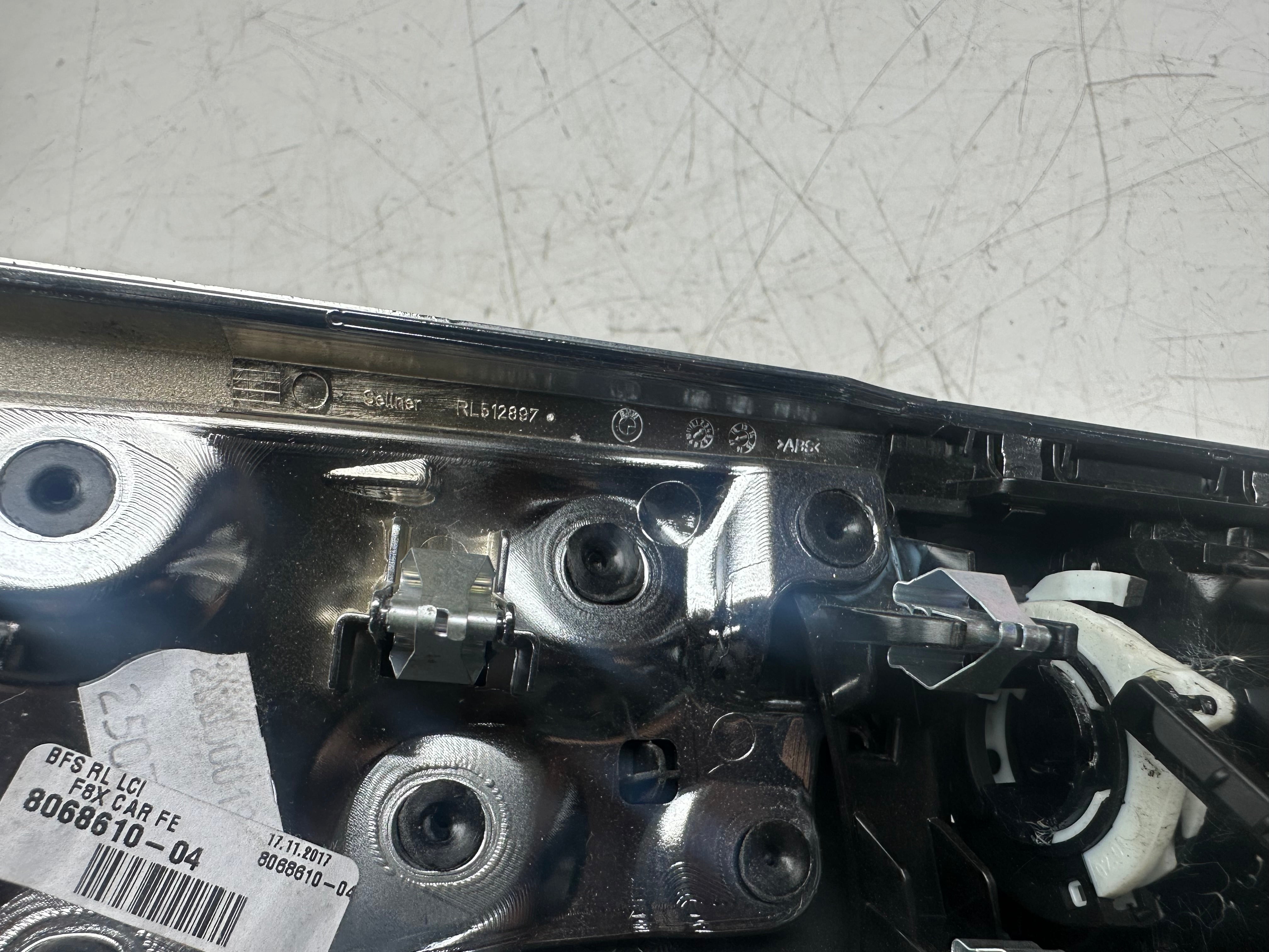 BMW X4 2014–20 Center Carbon Interior Trim & Air Vents/Grilles (8068610-04)