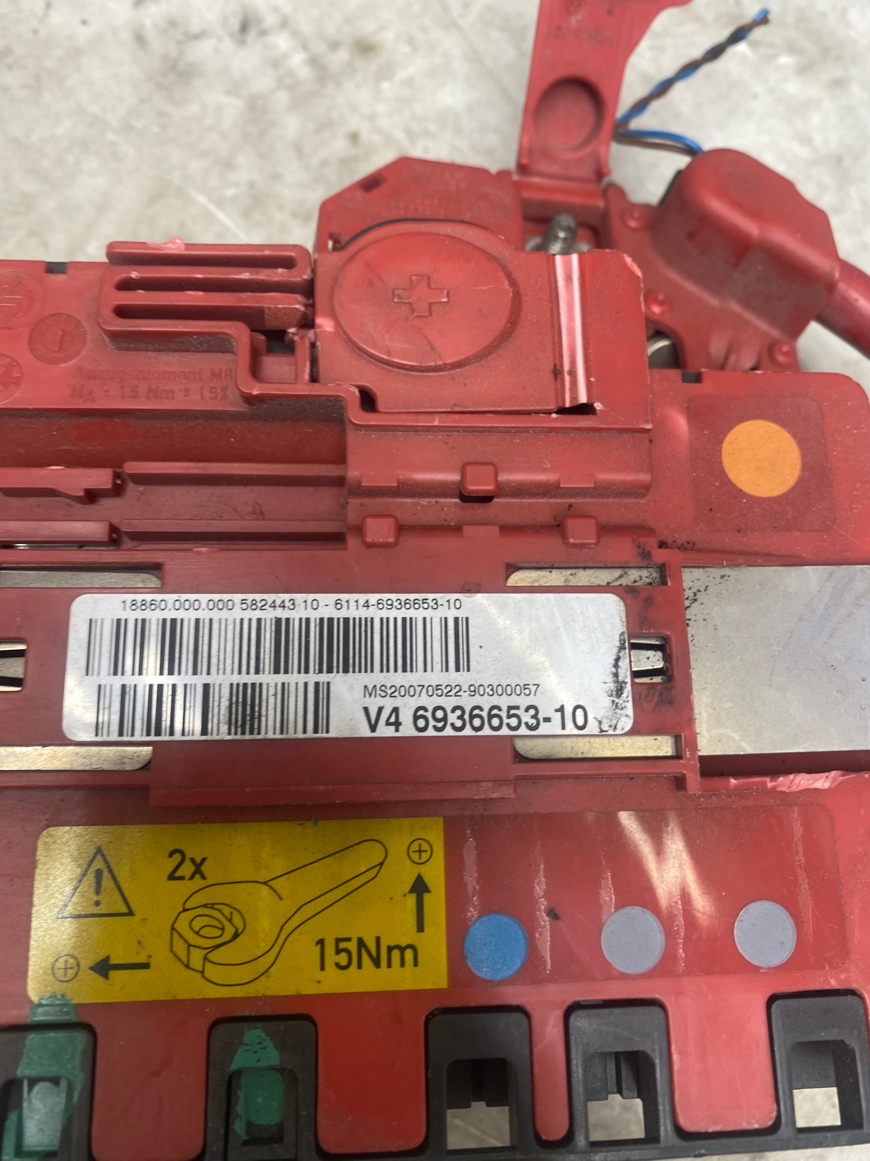 BMW 1 Series/3 Series E87 E90 E91 Battery Wiring Junction Box 2004–2013 (6936653-10)