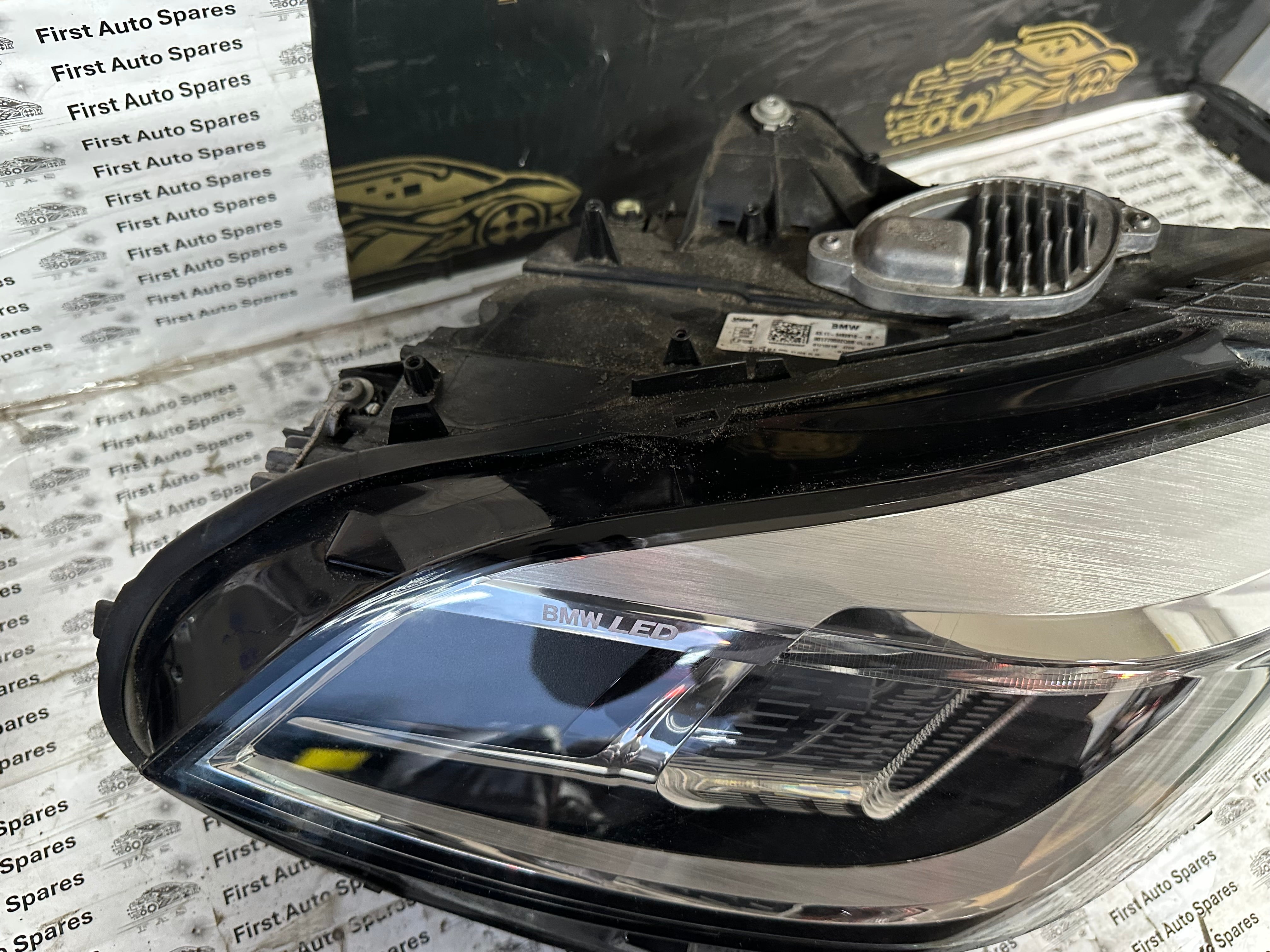 BMW 1 Series F40 Right Driver Complete LED Headlight 2019–2024 (9482810-08)