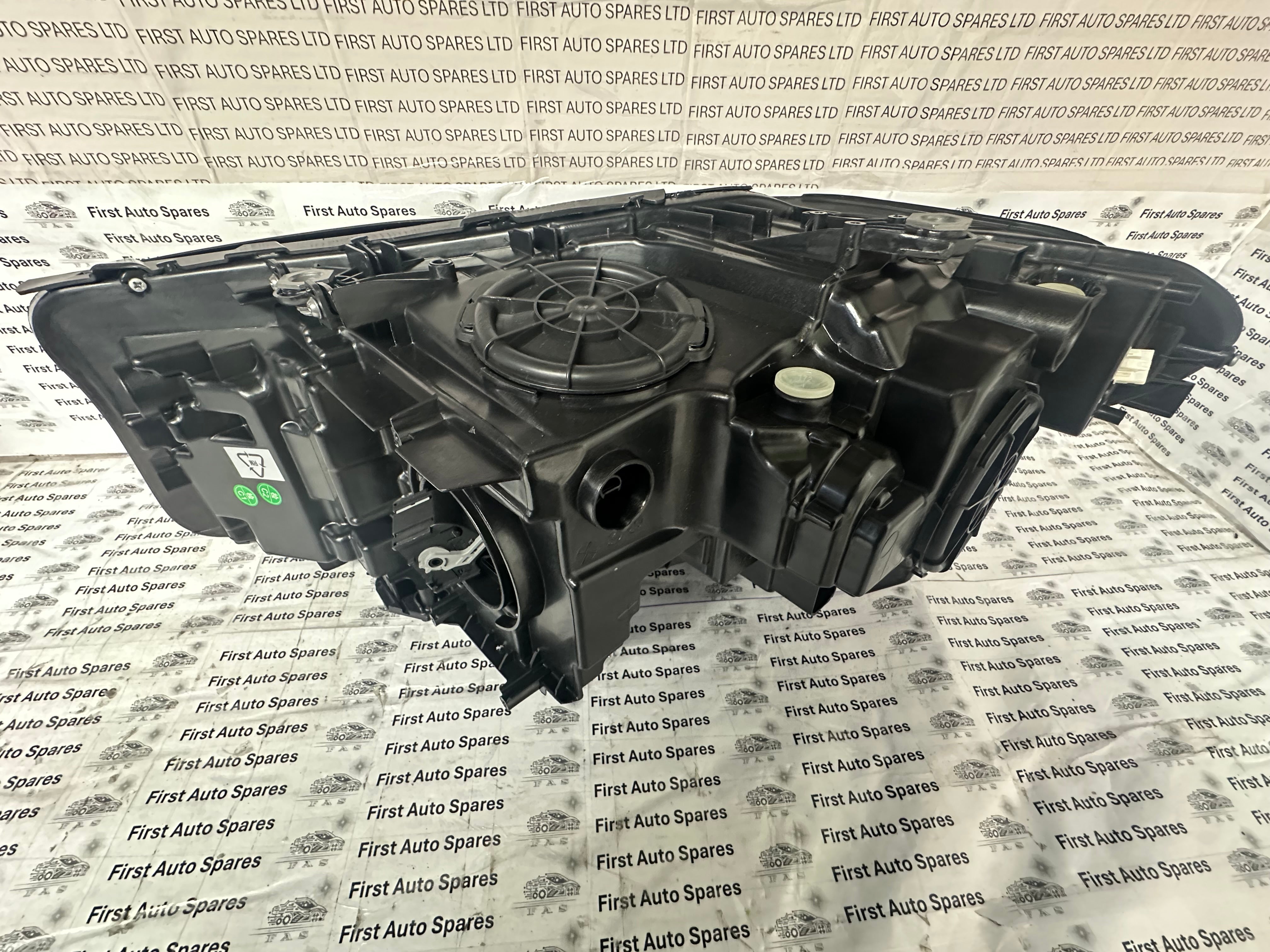 BMW 5 Series Adaptive LED Right Headlight G30 G31 F90 (7214962-02)