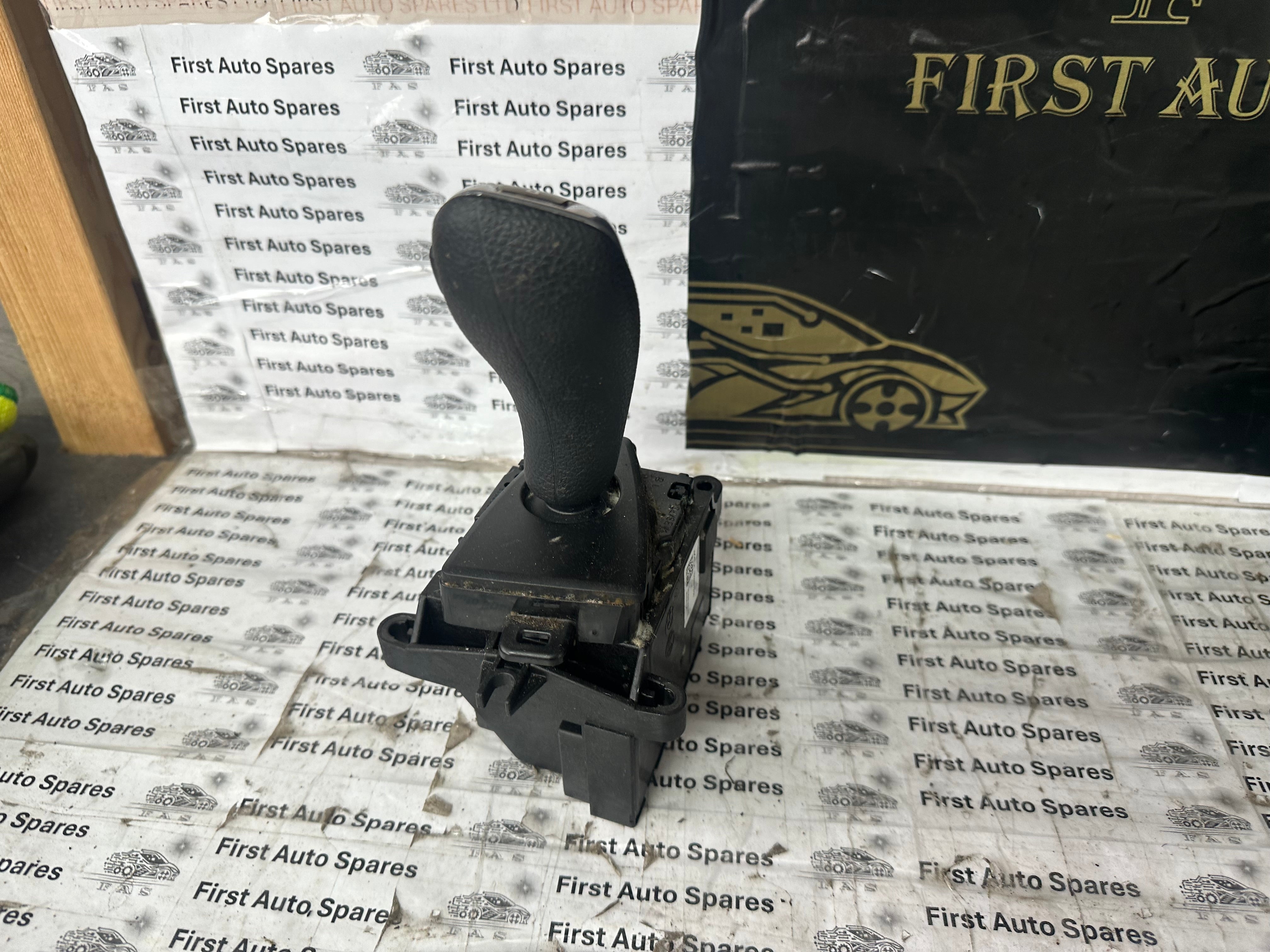BMW 3 Series Automatic Gear Selector Unit 2012–2015 (926897-01)