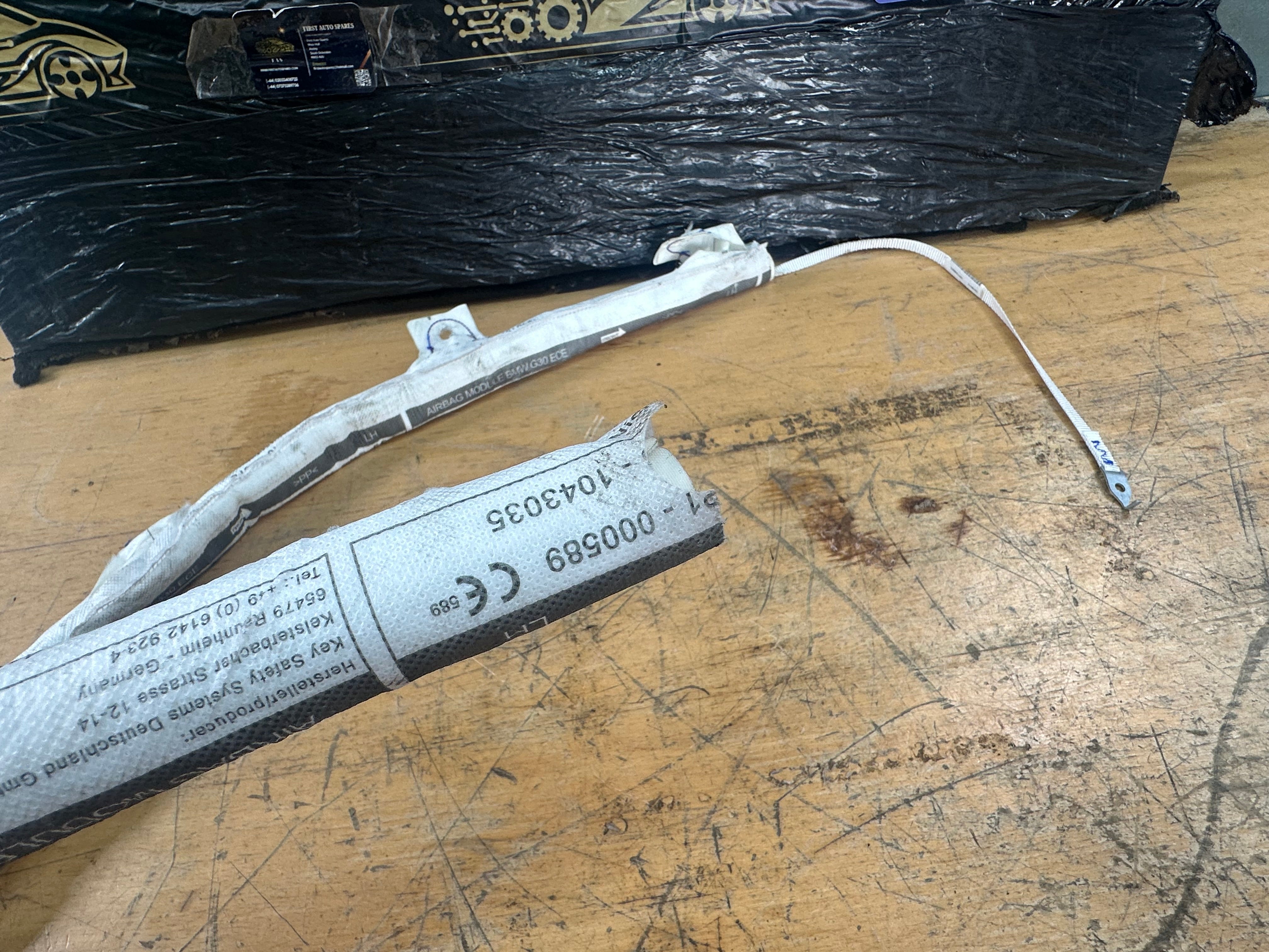 BMW 5 Series Left Roof Curtain Airbag (84737251713) (19B071105436) (0589-P1-000589)