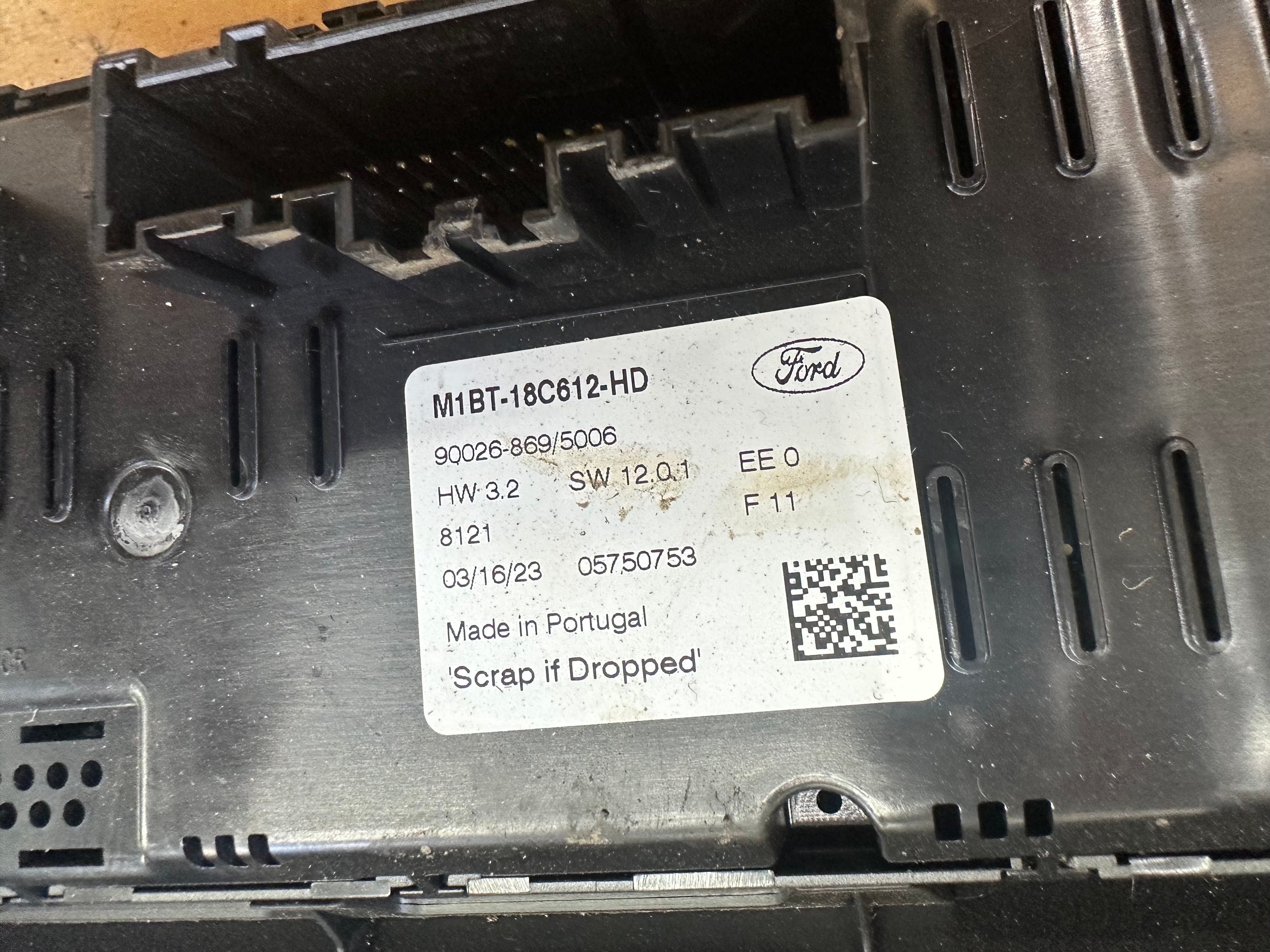 Ford Fiesta 2017-2023 Heater Control Switch Panel & Trim (M1BT-18C612-HD)