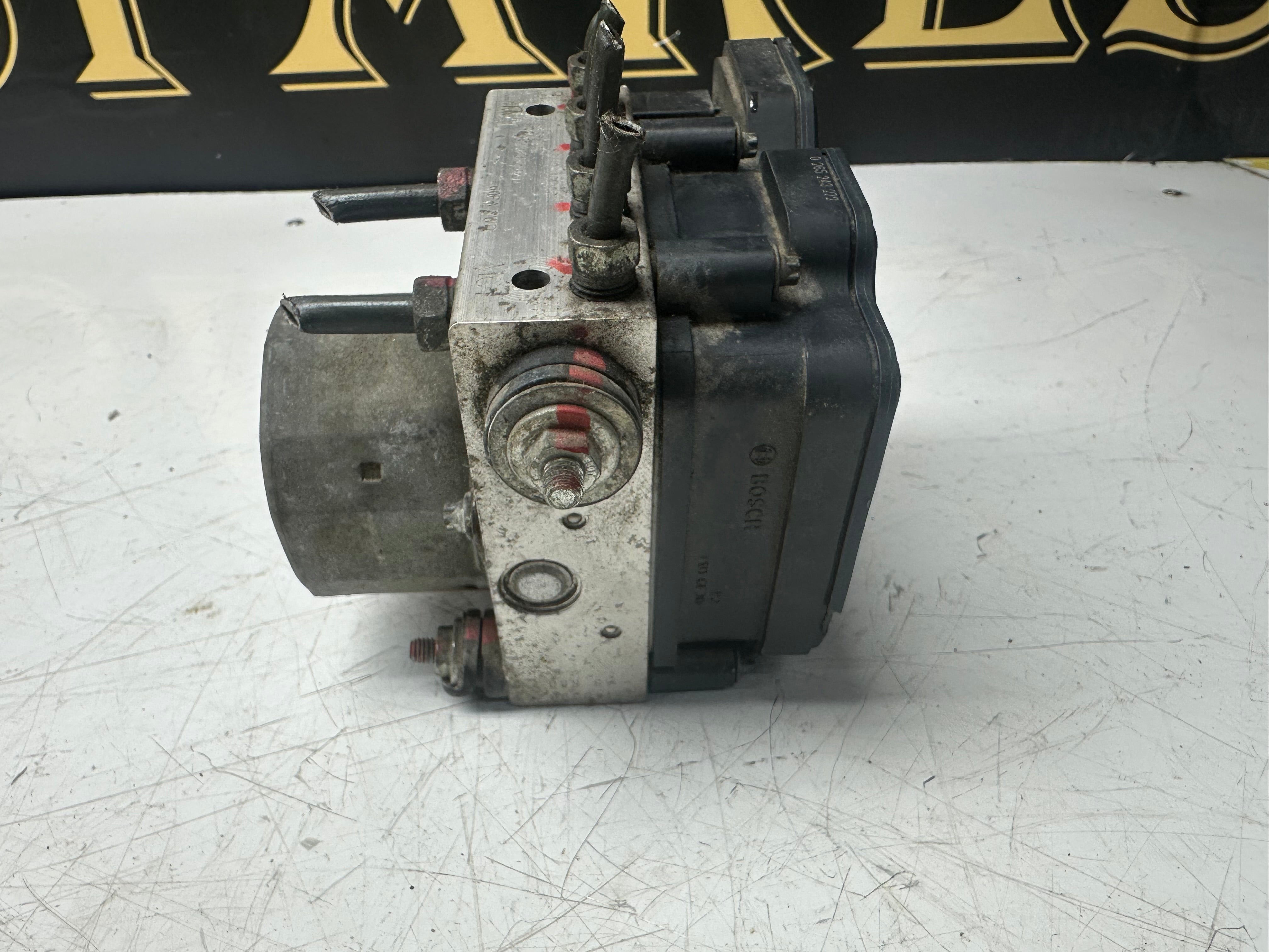 Suzuki Swift ABS ECU Control Unit (56110-60PA0) (0265956193)