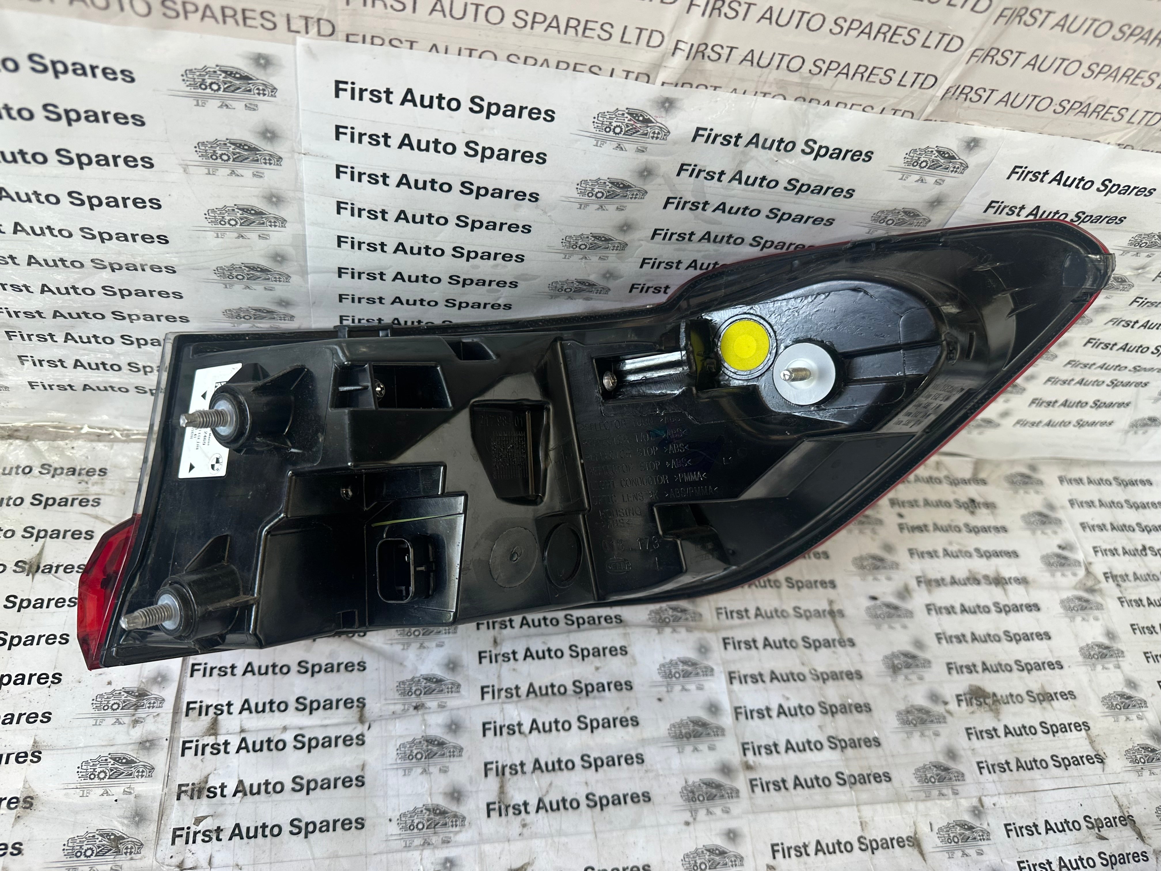 BMW 3 SERIES G20 2022 LCI 330E Left Rear Outer LED Brake Light (H35A3BC9702)