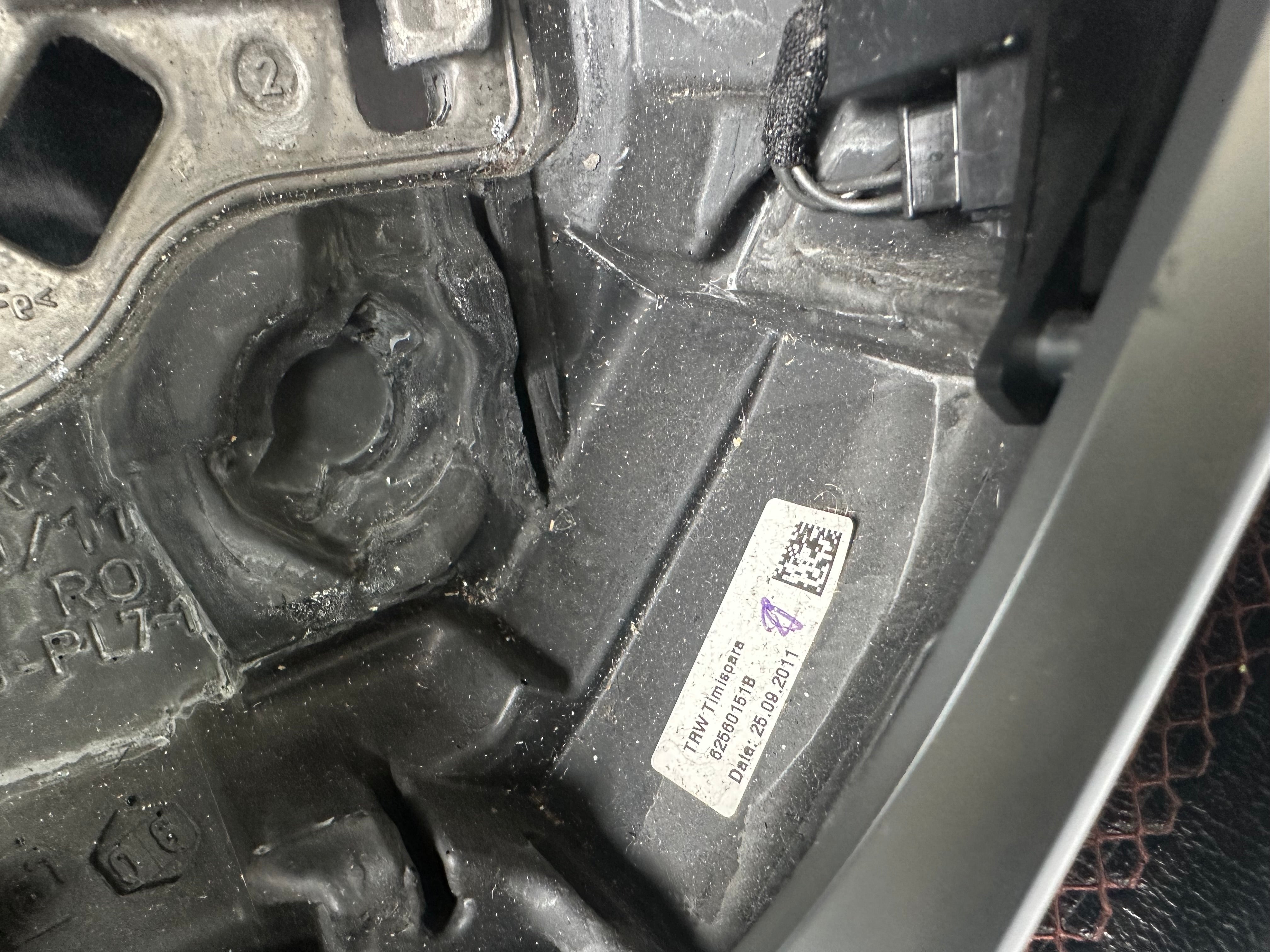 BMW 3 Series F30 2013 Multifunction Steering Wheel (62560013D)