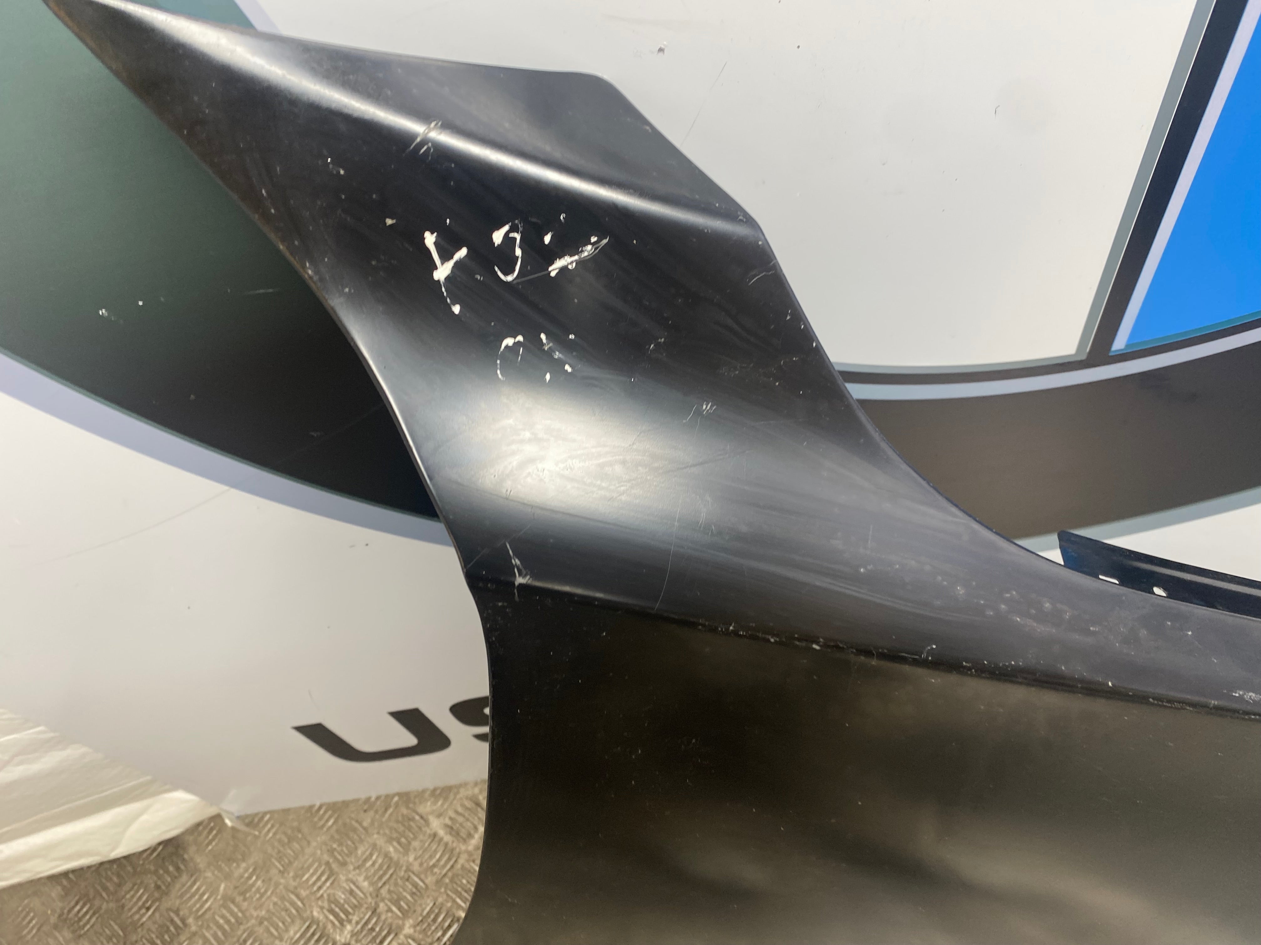 BMW 7 Series F01 / F02 Front Right Driver Side Fender Wing – 2008–2015