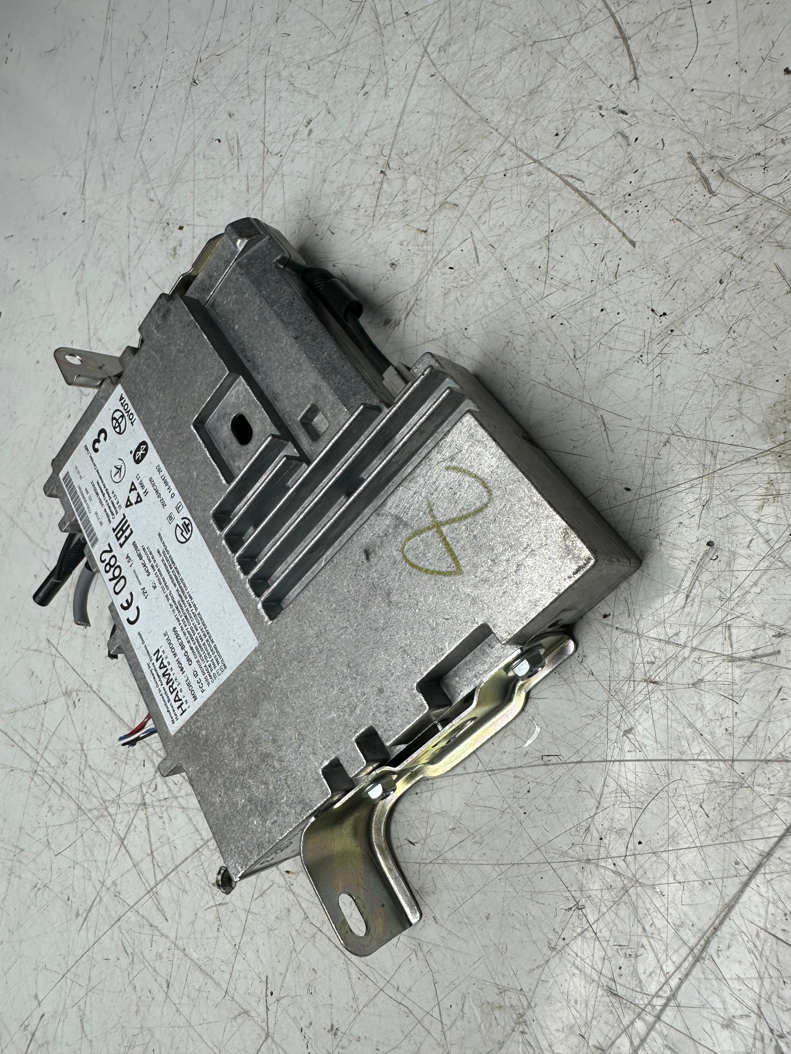 Toyota C-HR 2016–2023 GPS Navigation Control Unit Module (6434C-BE2809)