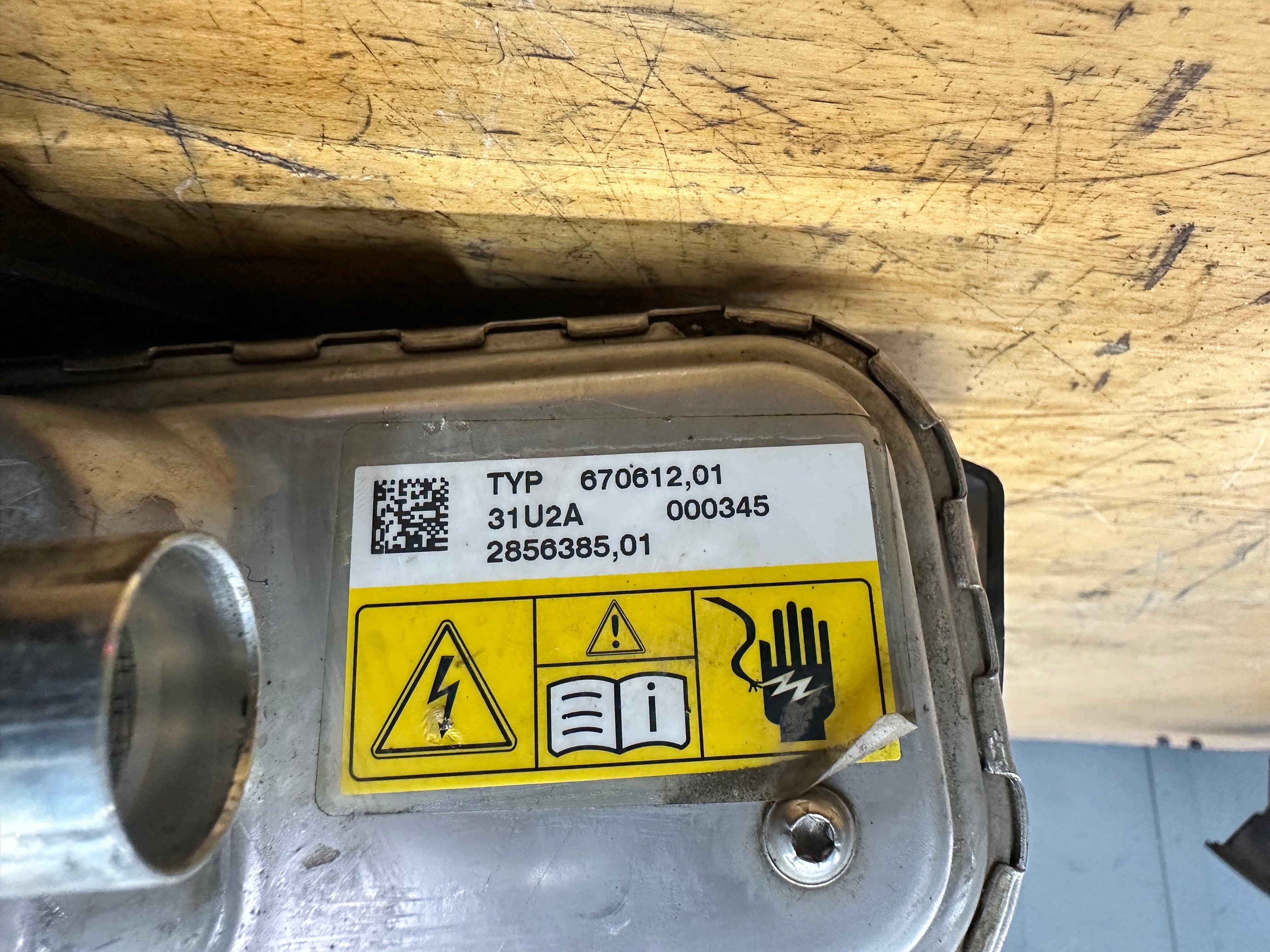 BMW 3 Series F30 B48 2012–2019 Hybrid Engine Motor Pre-Heating Unit (670612)