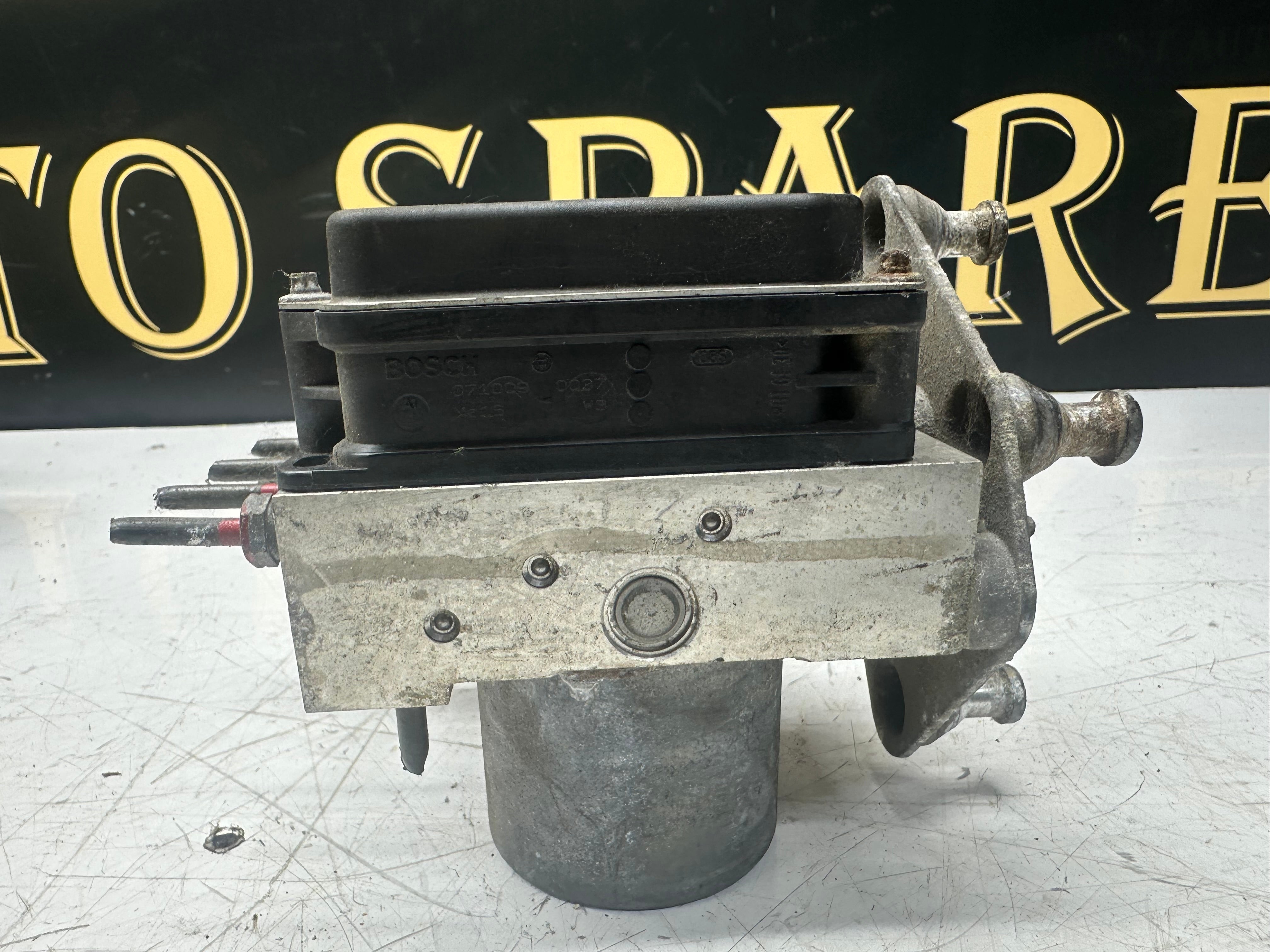 Mercedes Sprinter ABS Pump 2007-2012 (0265251365)