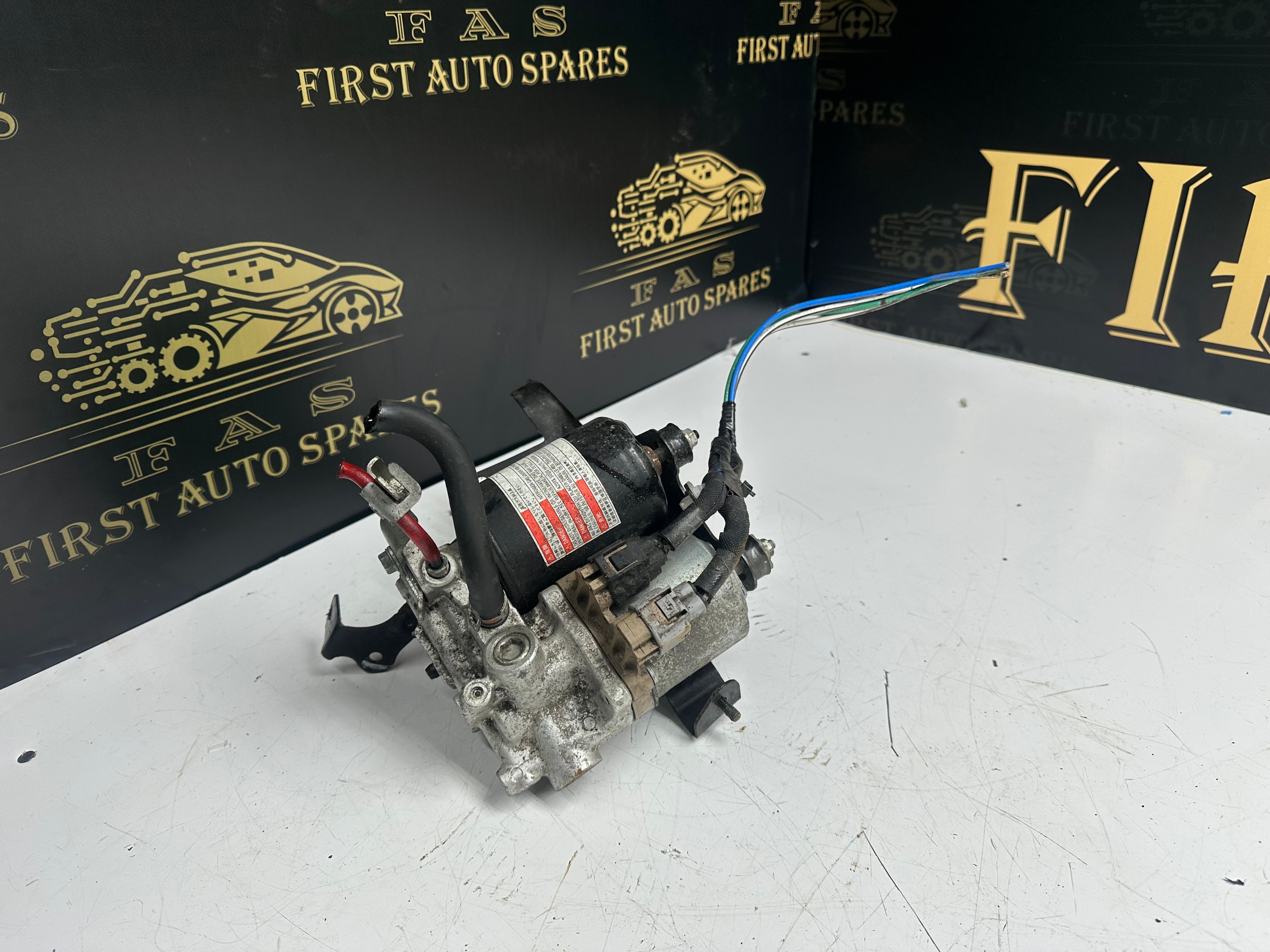 Toyota Auris Anti-lock ABS Brake Booster Pump Actuator (47070-12010)