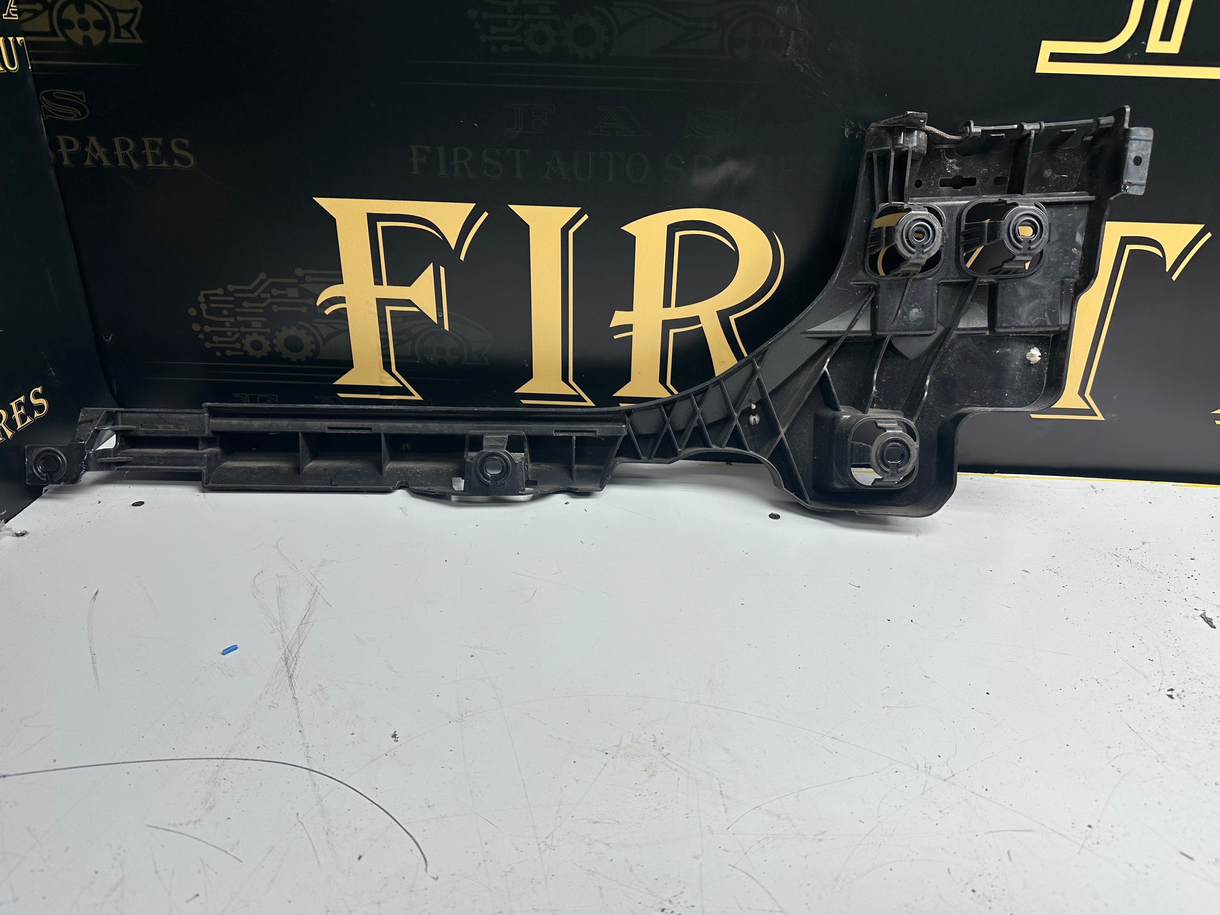 BMW 3 Series G20 G21 2018-2024 Left Rear Bumper Bracket (51127469365) (15857711)