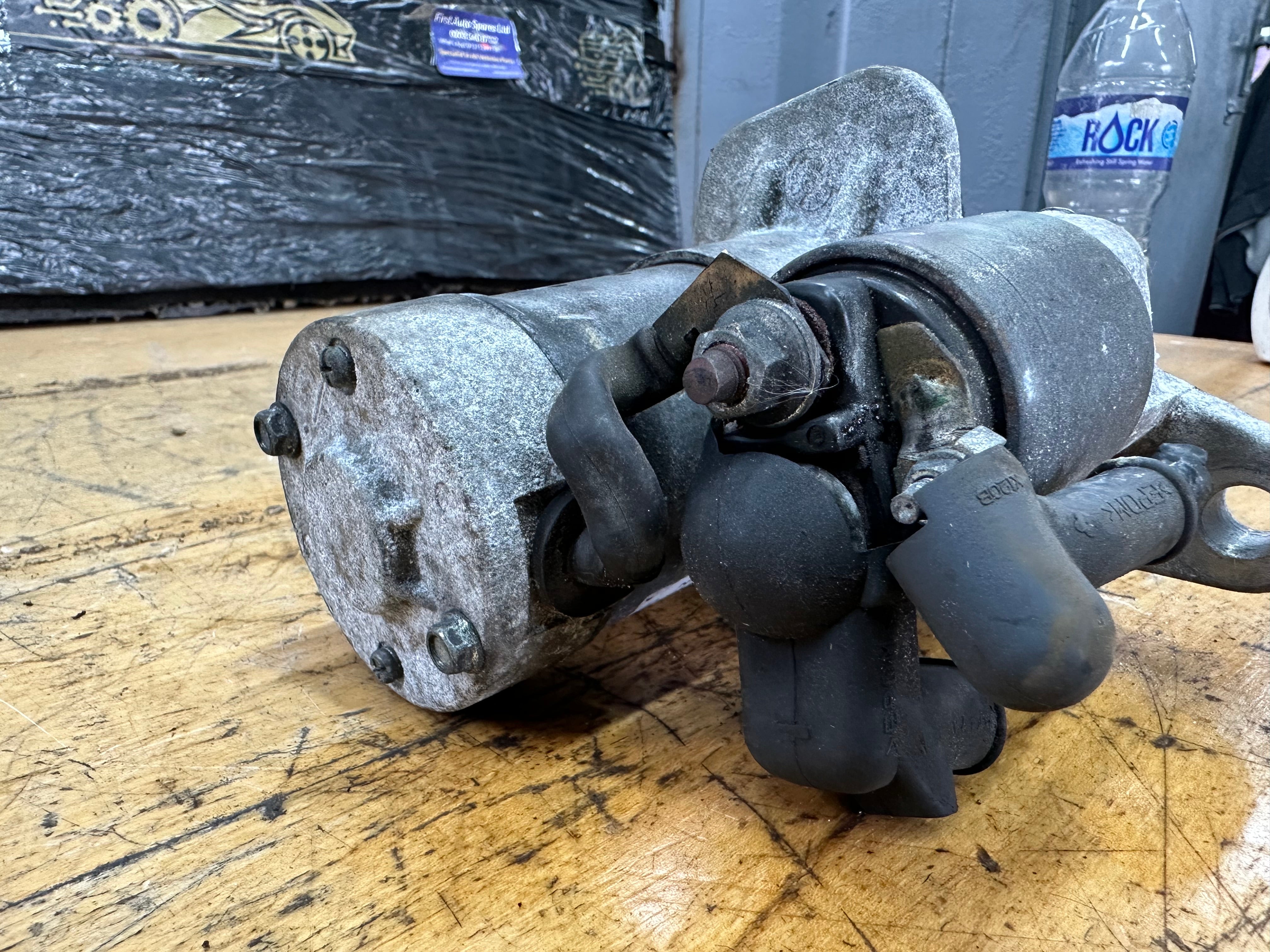 Nissan Qashqai / Pulsar / Juke 2014–2018 1.6 Petrol Starter Motor (23300BV80A)