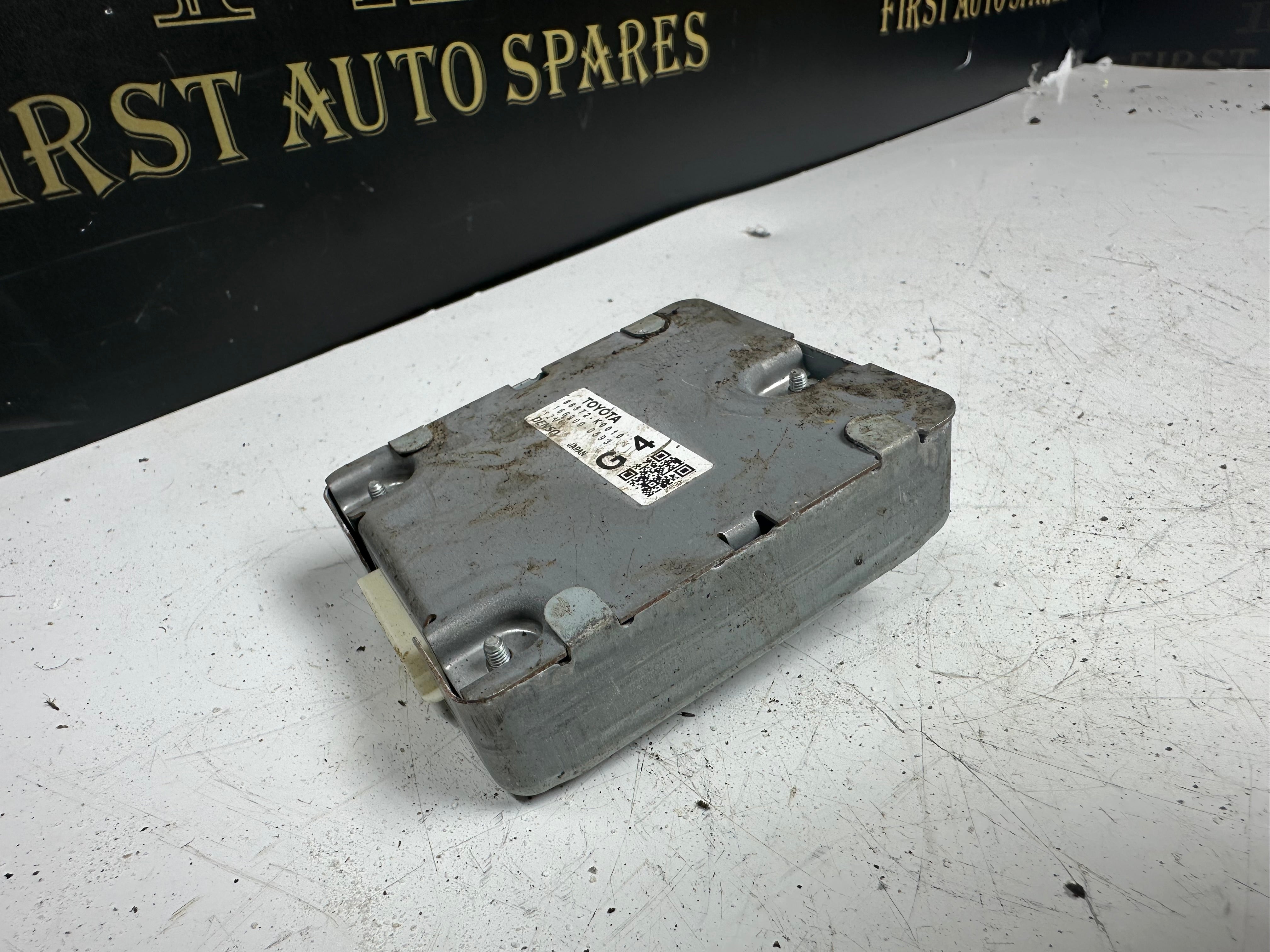 Toyota Yaris 2020 Denso Sensor Control Unit (86572-K0010) (166900-0593)