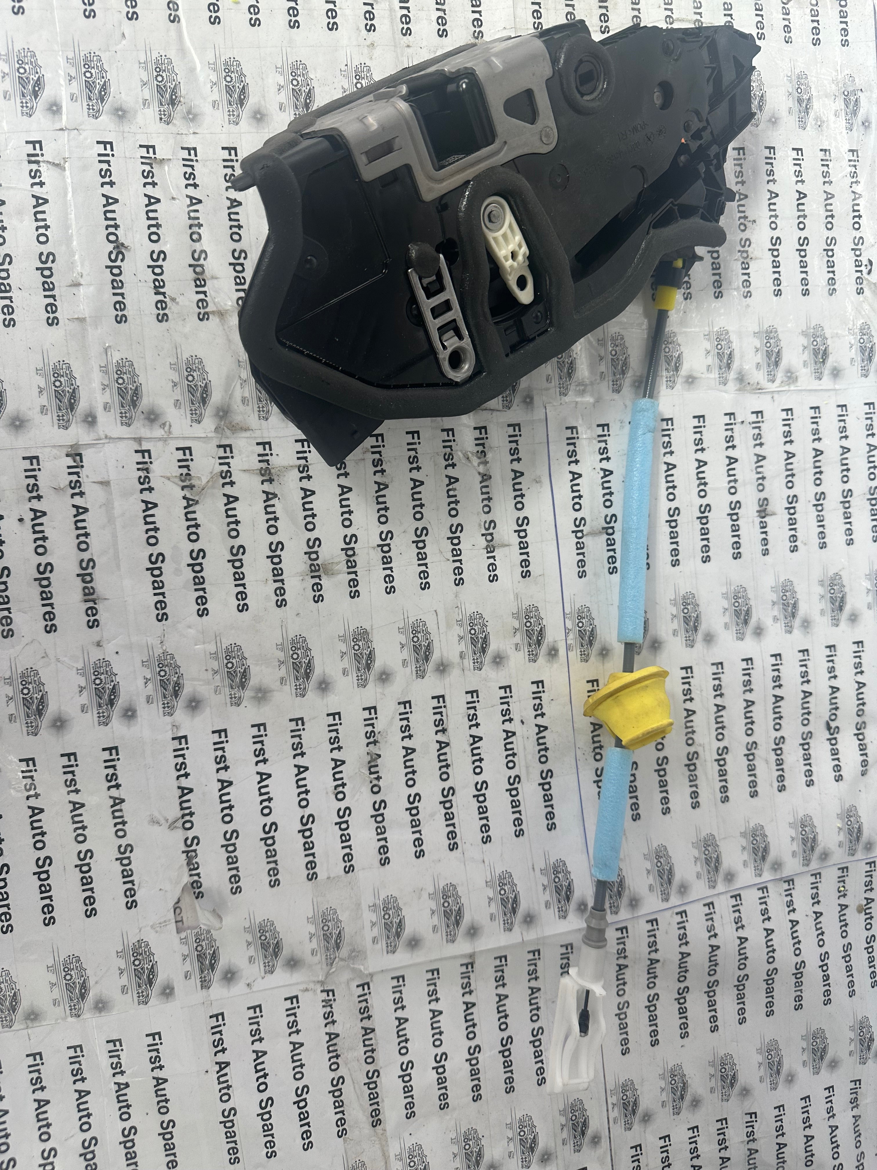 BMW 3 Series G20 2018-2024 Right Rear Door Lock Catch (7445054-10) (4568 3123)