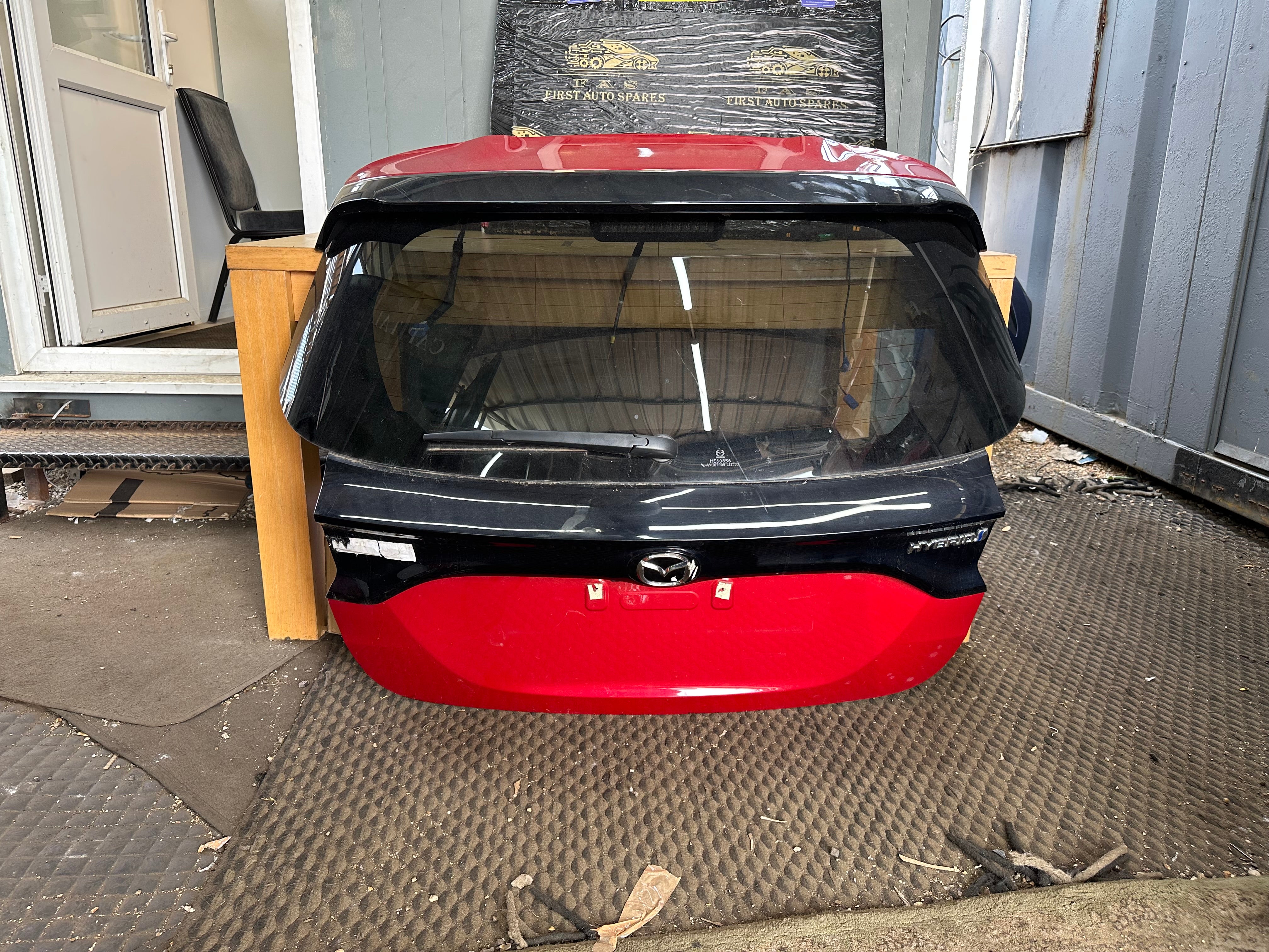 Toyota Yaris / Mazda 2 2020–2025 Tailgate | Boot Lid