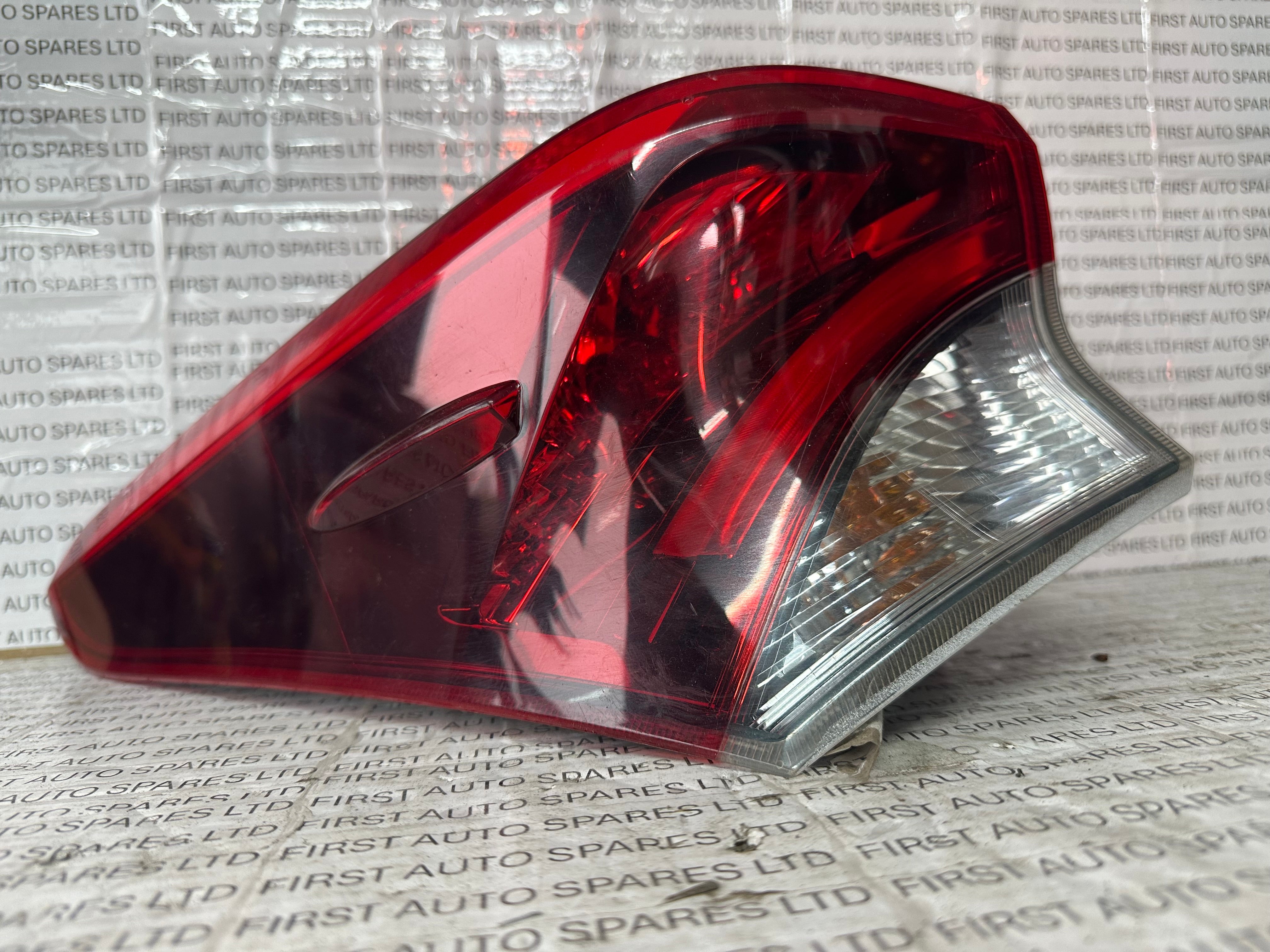 Toyota Auris Hybrid Left Rear Tail Light (02-353)