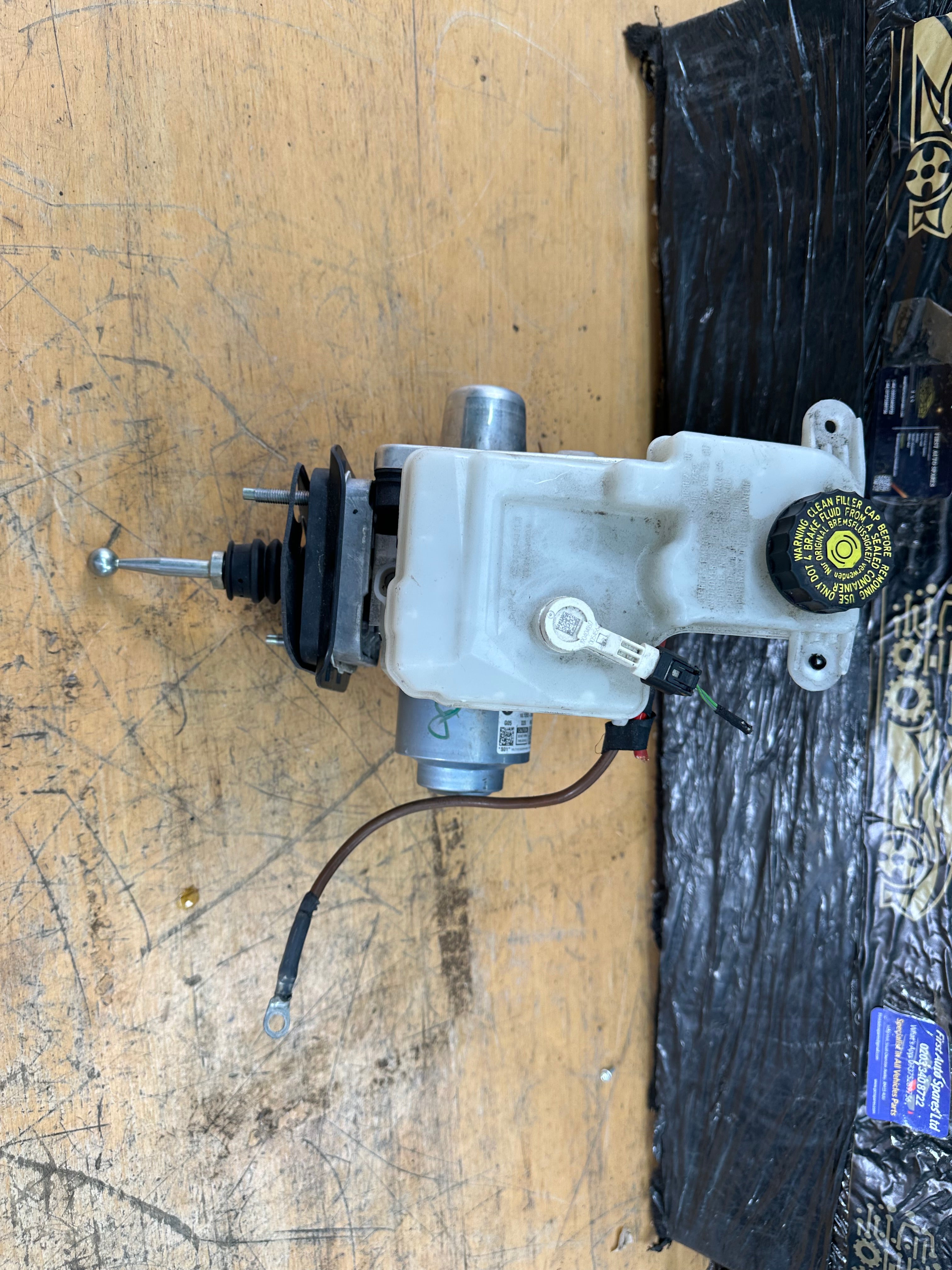 BMW X5 G05 2019 ABS Pump & Brake Tank (6861971) (6861972) (10.0964-0894.3)