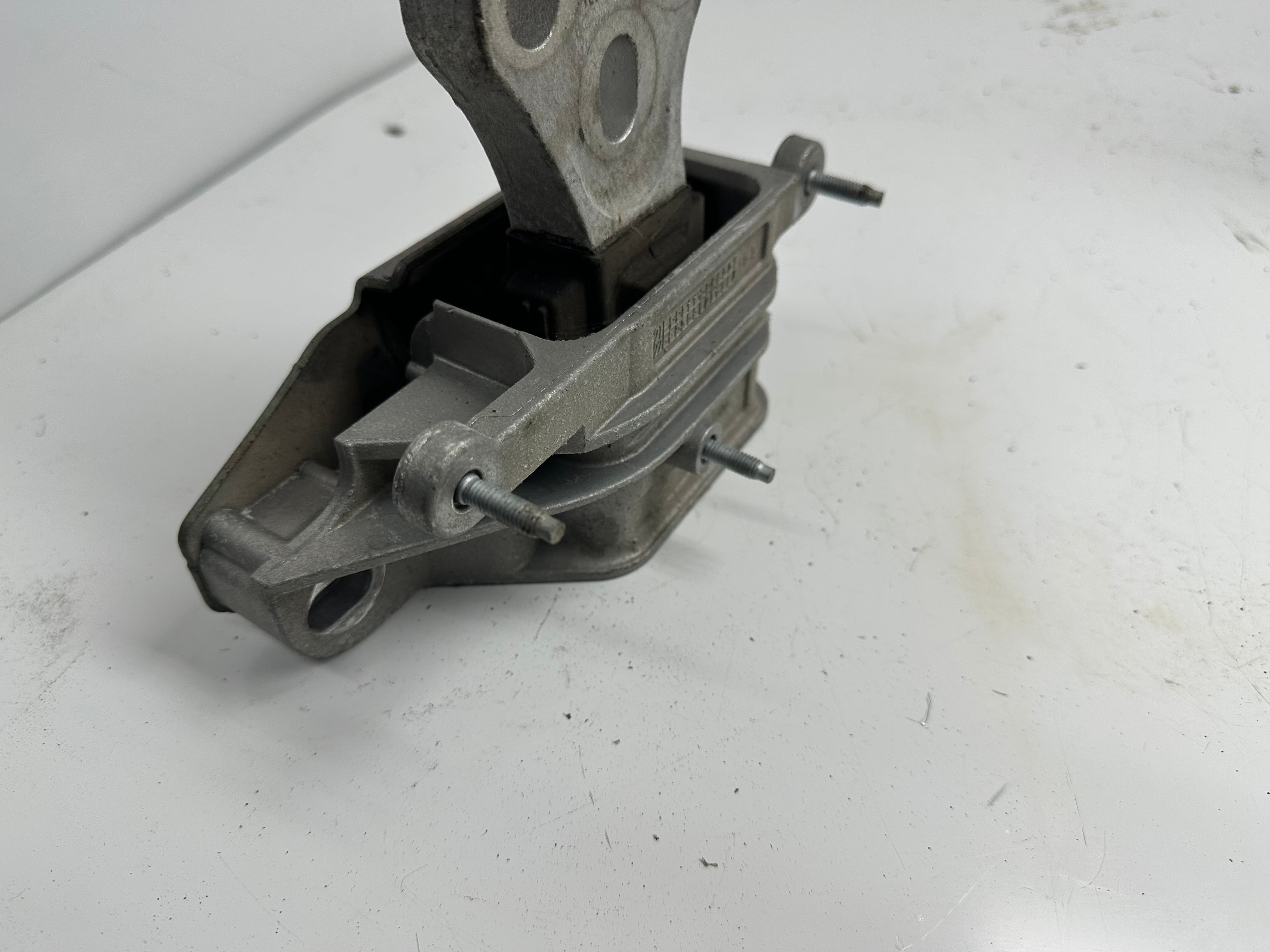 Ford Fiesta Titanium MK8 Gear Box Mount Left (M1B1-7M121-CA)