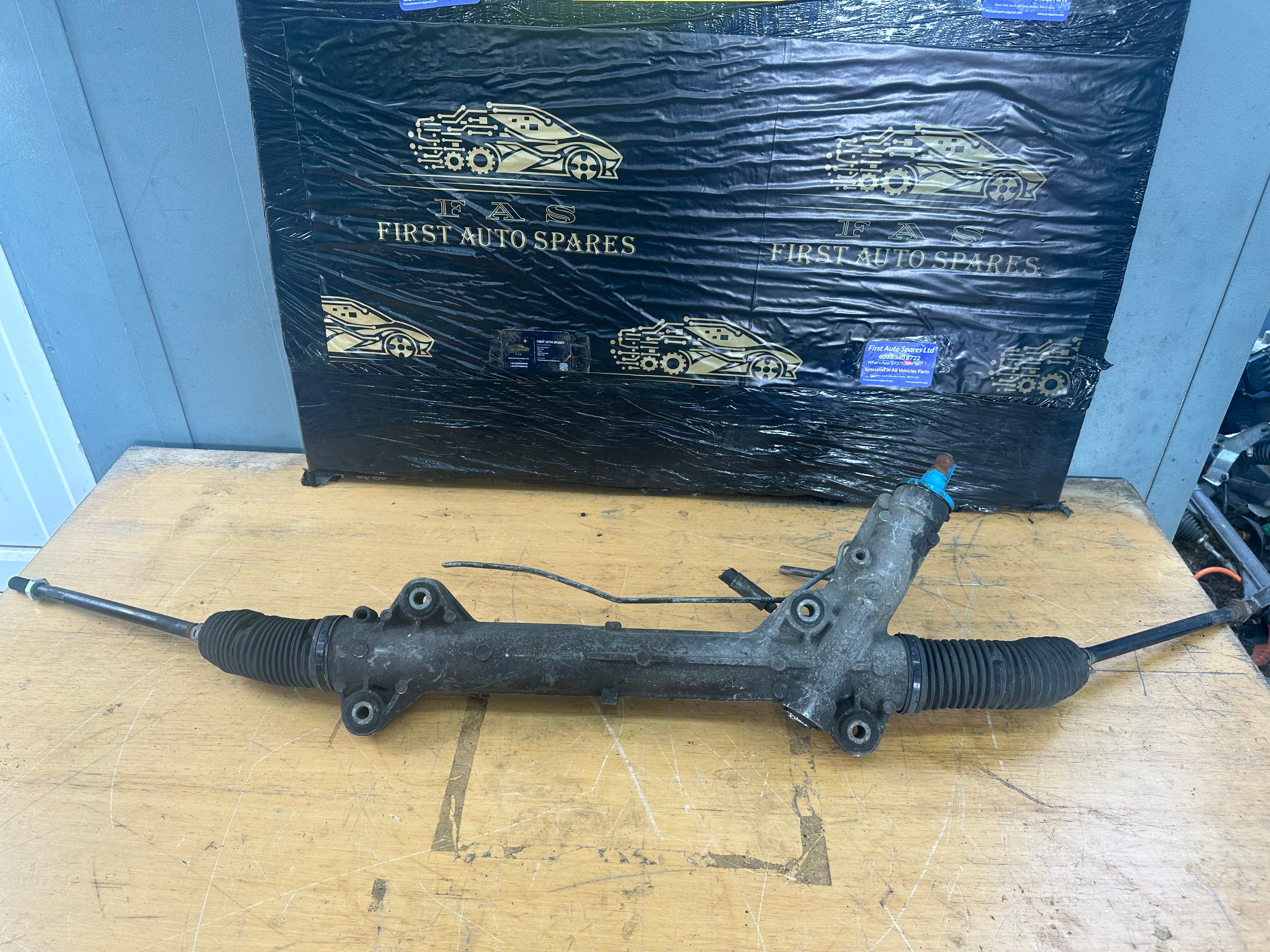 Mercedes Sprinter 2010 Power Steering Rack RHD Hydraulic (A9064600900)