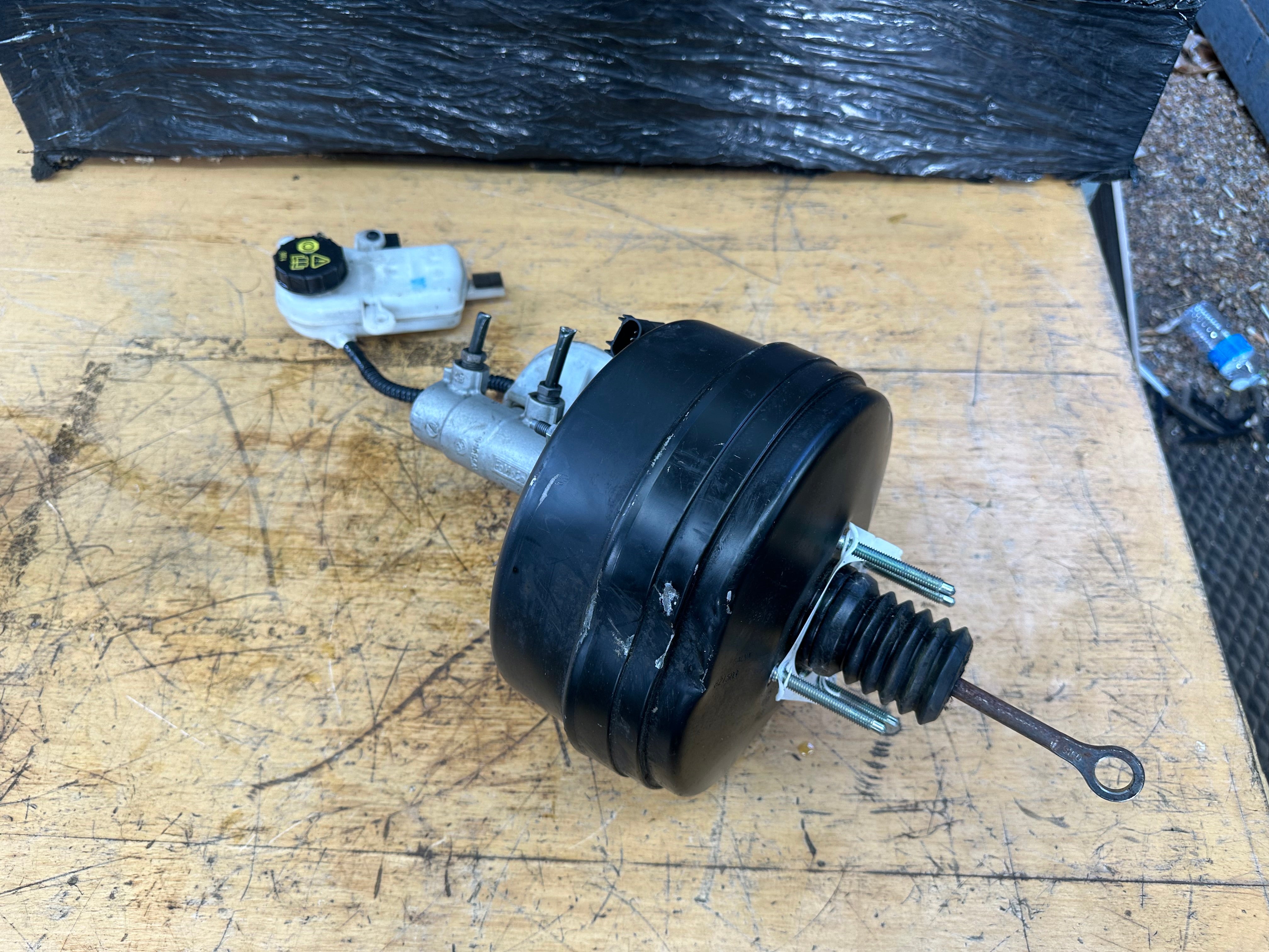 Ford Transit Custom 2018–2023 Brake Servo & Master Cylinder (GK21-2B195-AC)