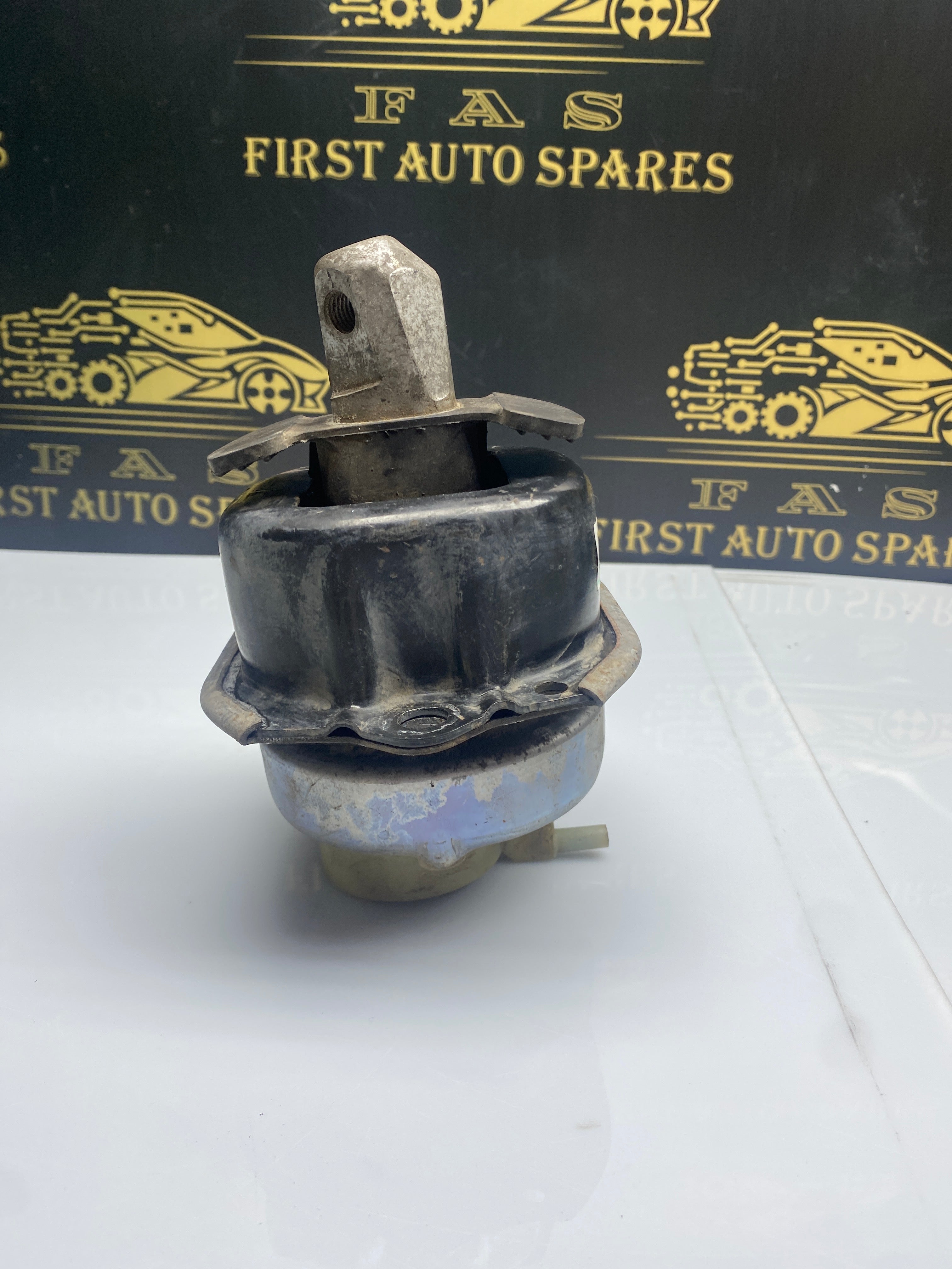 BMW X5/X6 E70 E71 Front Left Engine Support Mount Bracket P679541801