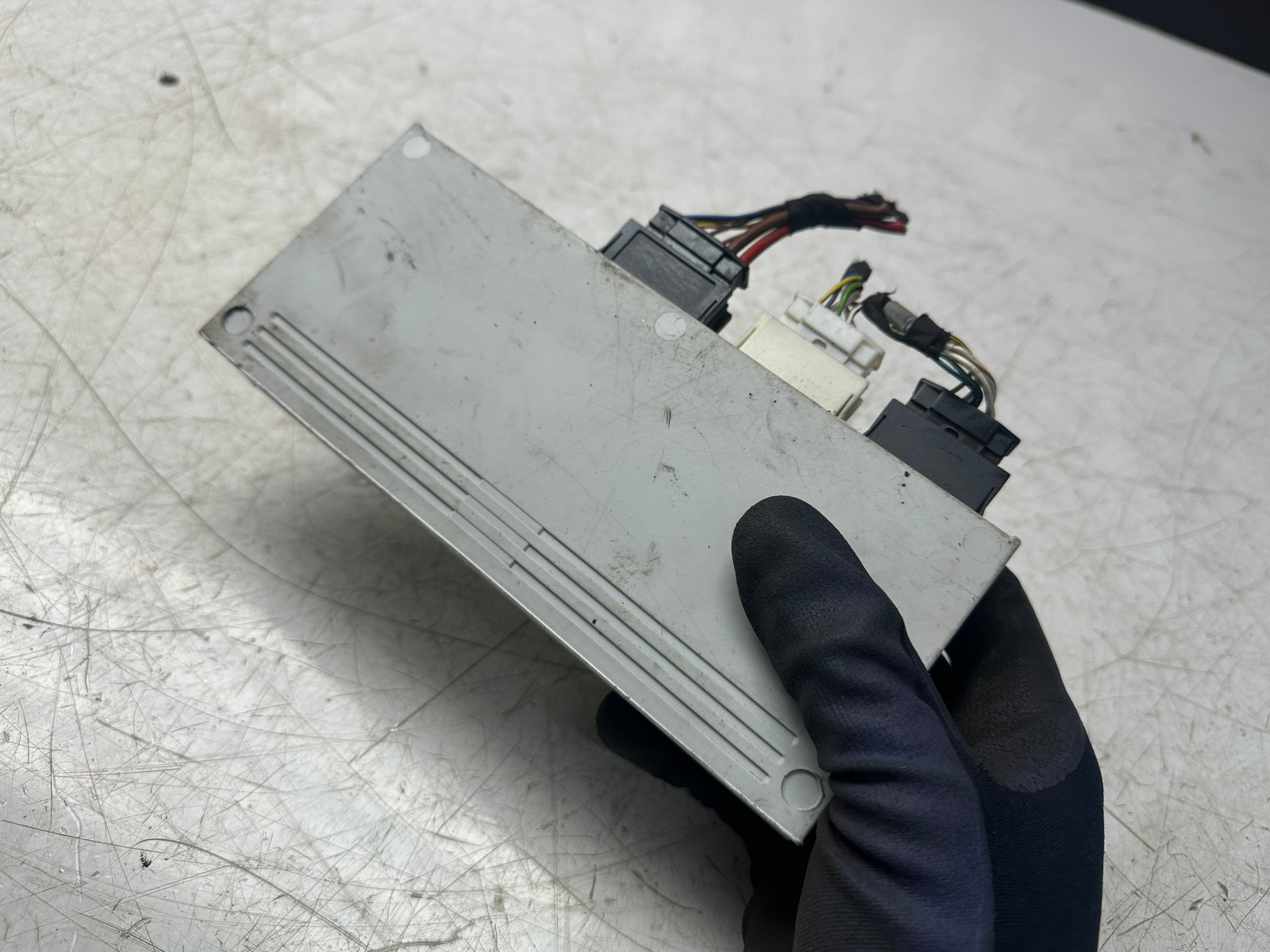 BMW 4 Series F36 2014 Tailgate Control Module ECU Unit (7388490)