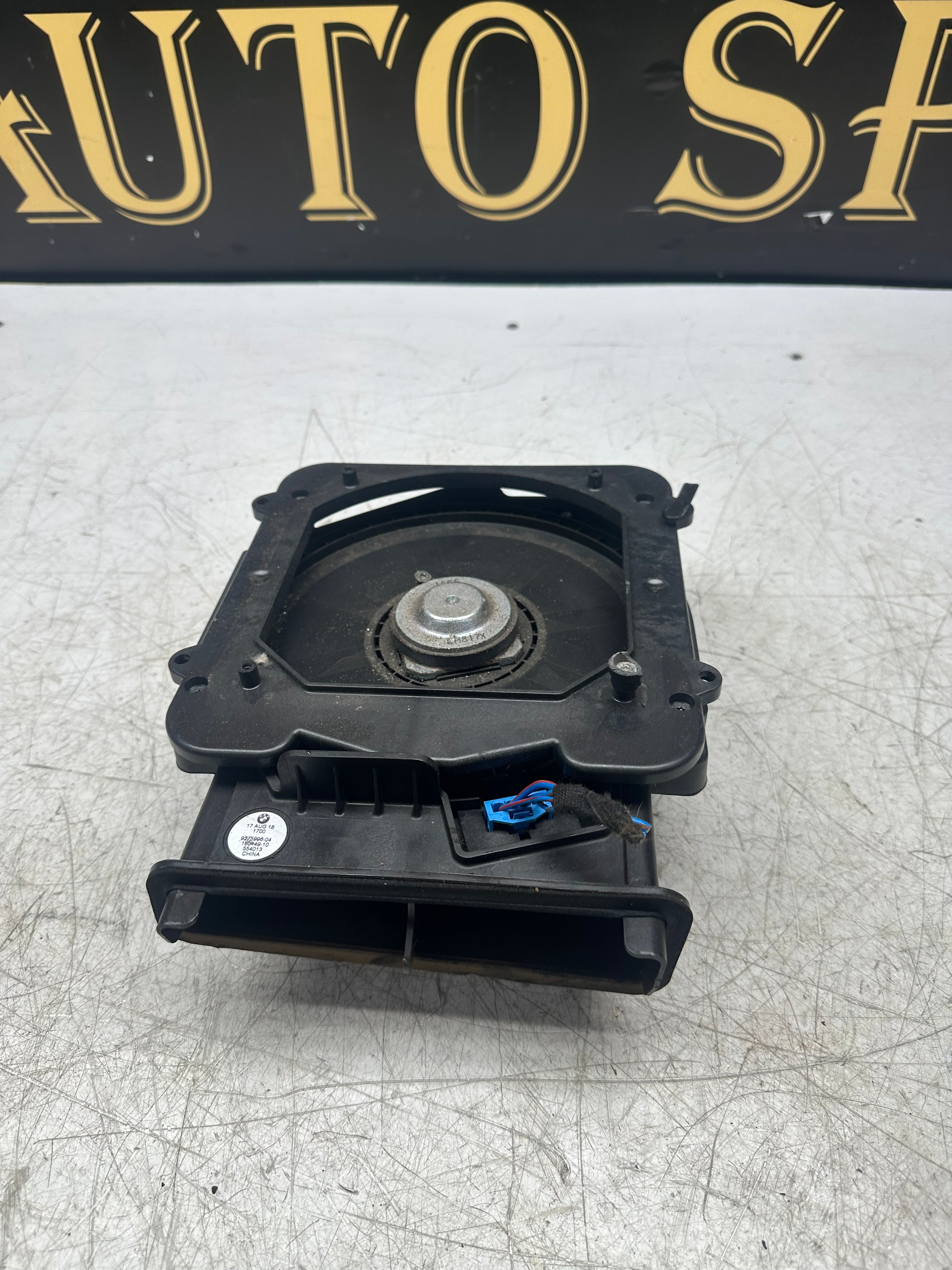 BMW 2 Series F45 Subwoofer Speaker 927599504 – 2014–2021