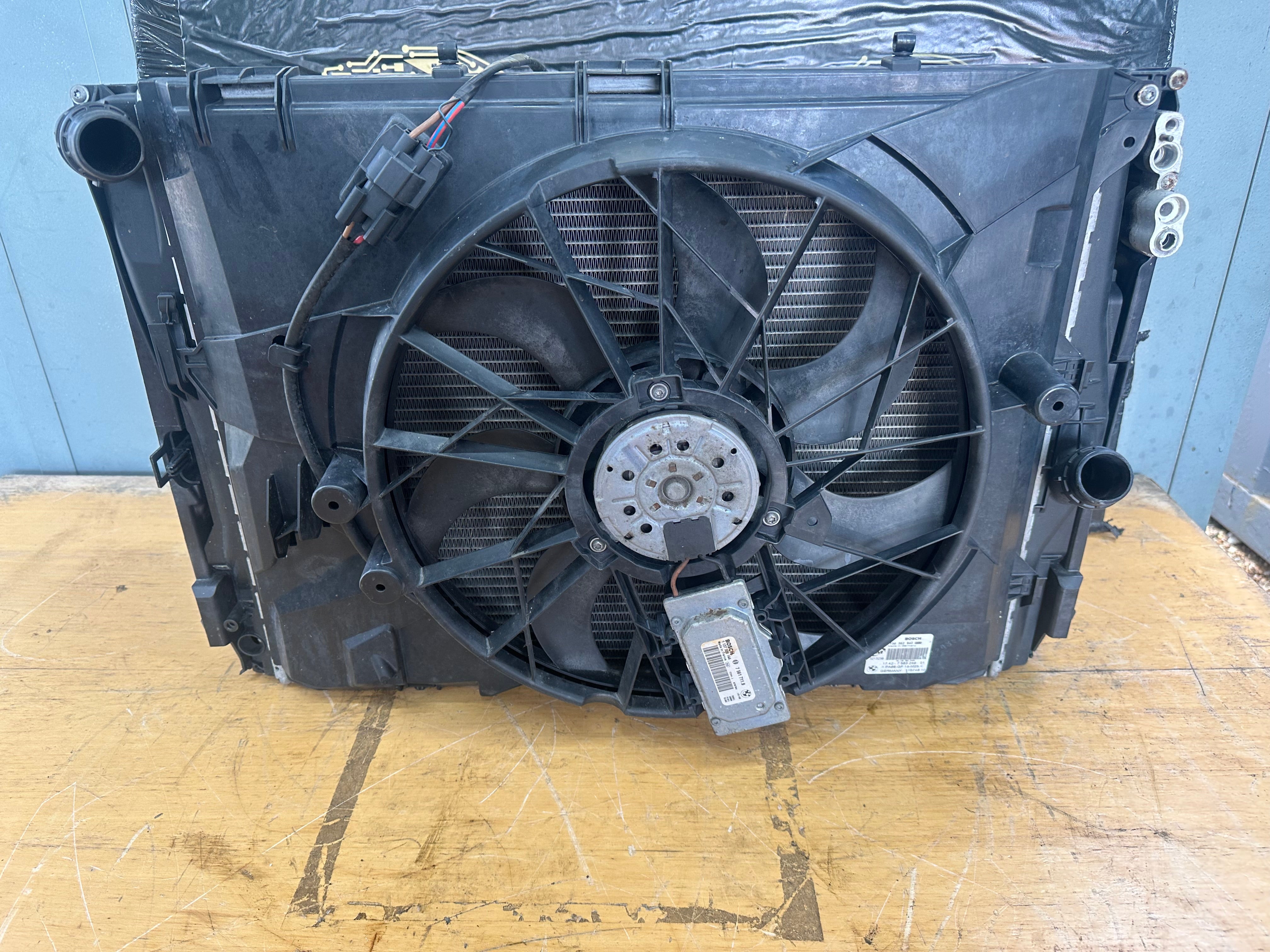 BMW 3 Series E90 318i 320i 2007–13 2.0 Petrol Complete Rad Pack (6930040)