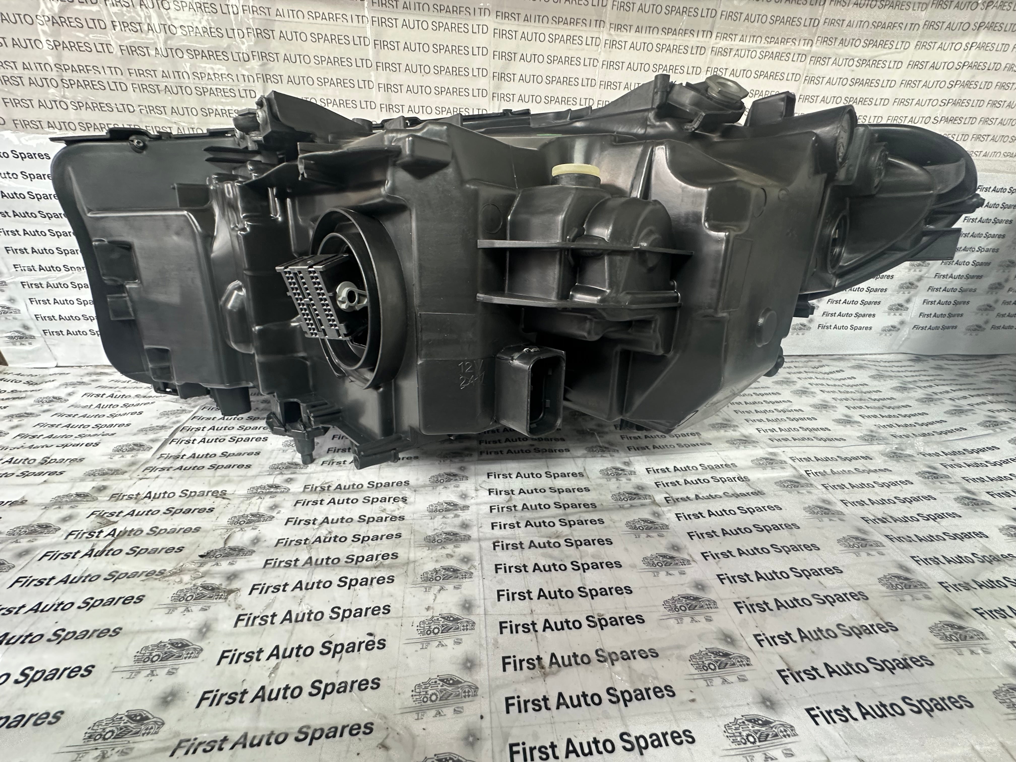 BMW 5 Series G30 Right LED Headlight (7458884-02)