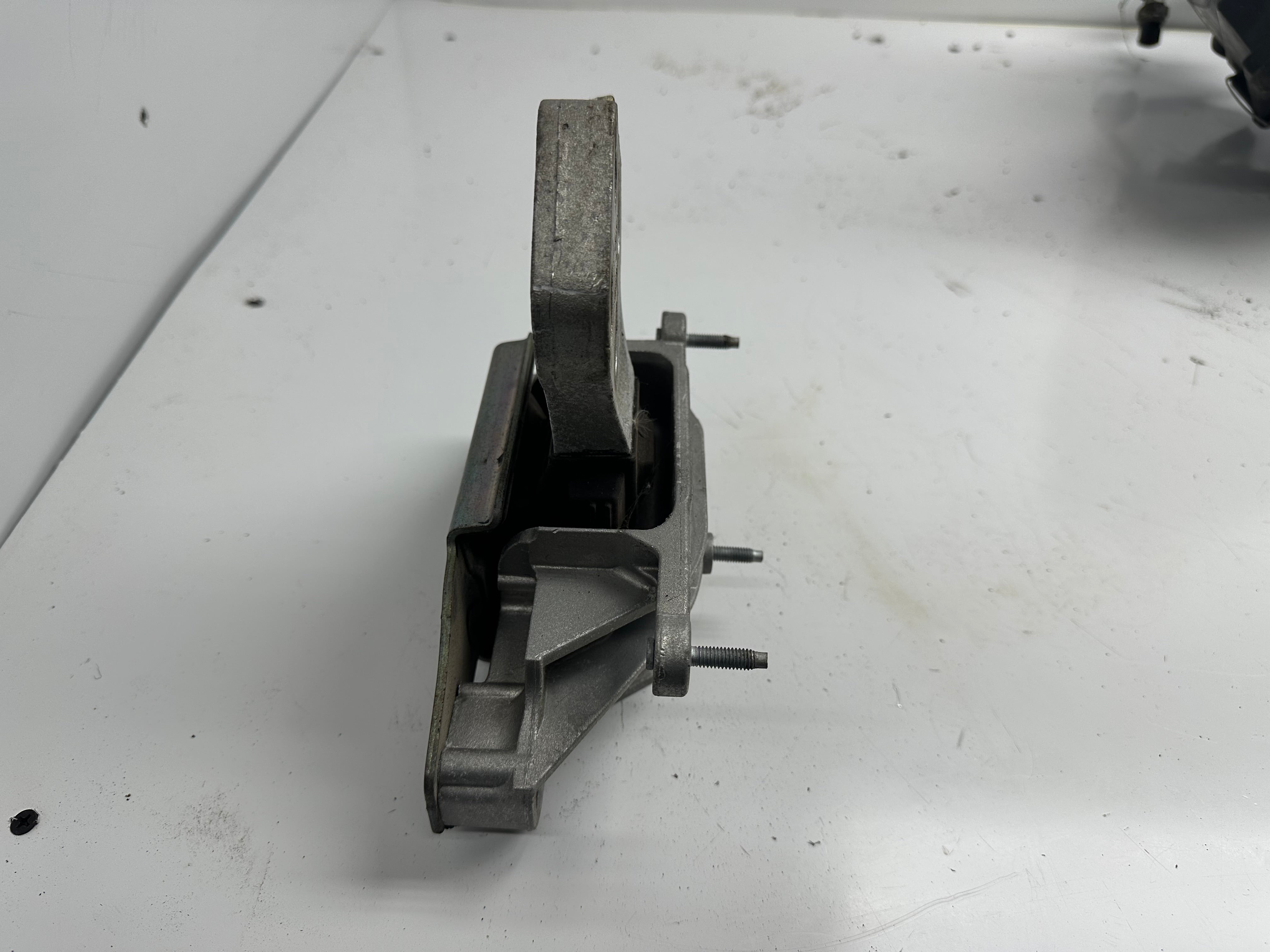 Ford Fiesta Titanium MK8 Gear Box Mount Left (M1B1-7M121-CA)