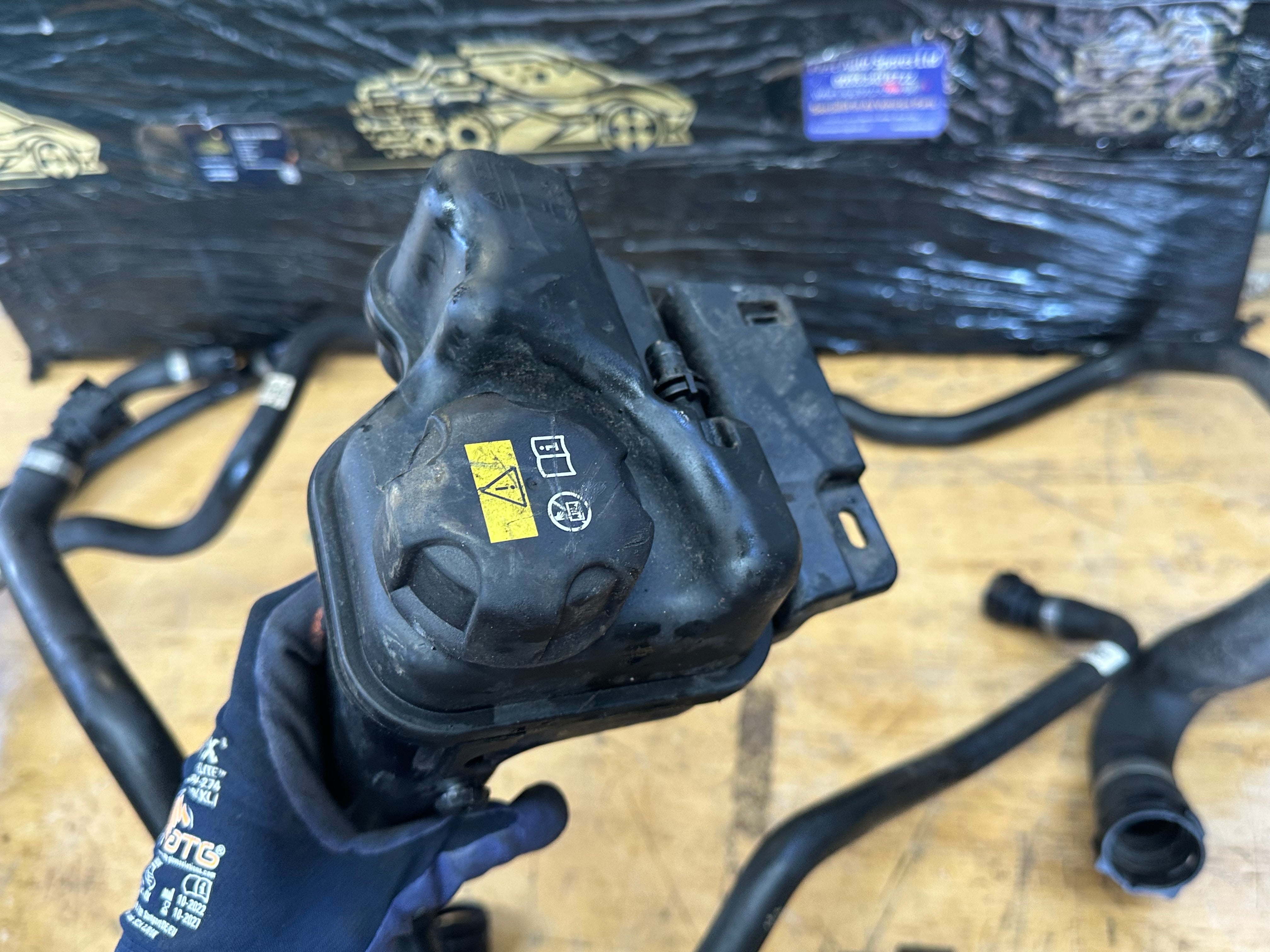 BMW 3 Series F30 330e 2017 Air Con Receiver Dryer & Pipes 2.0 Hybrid (15524665) (9364662)