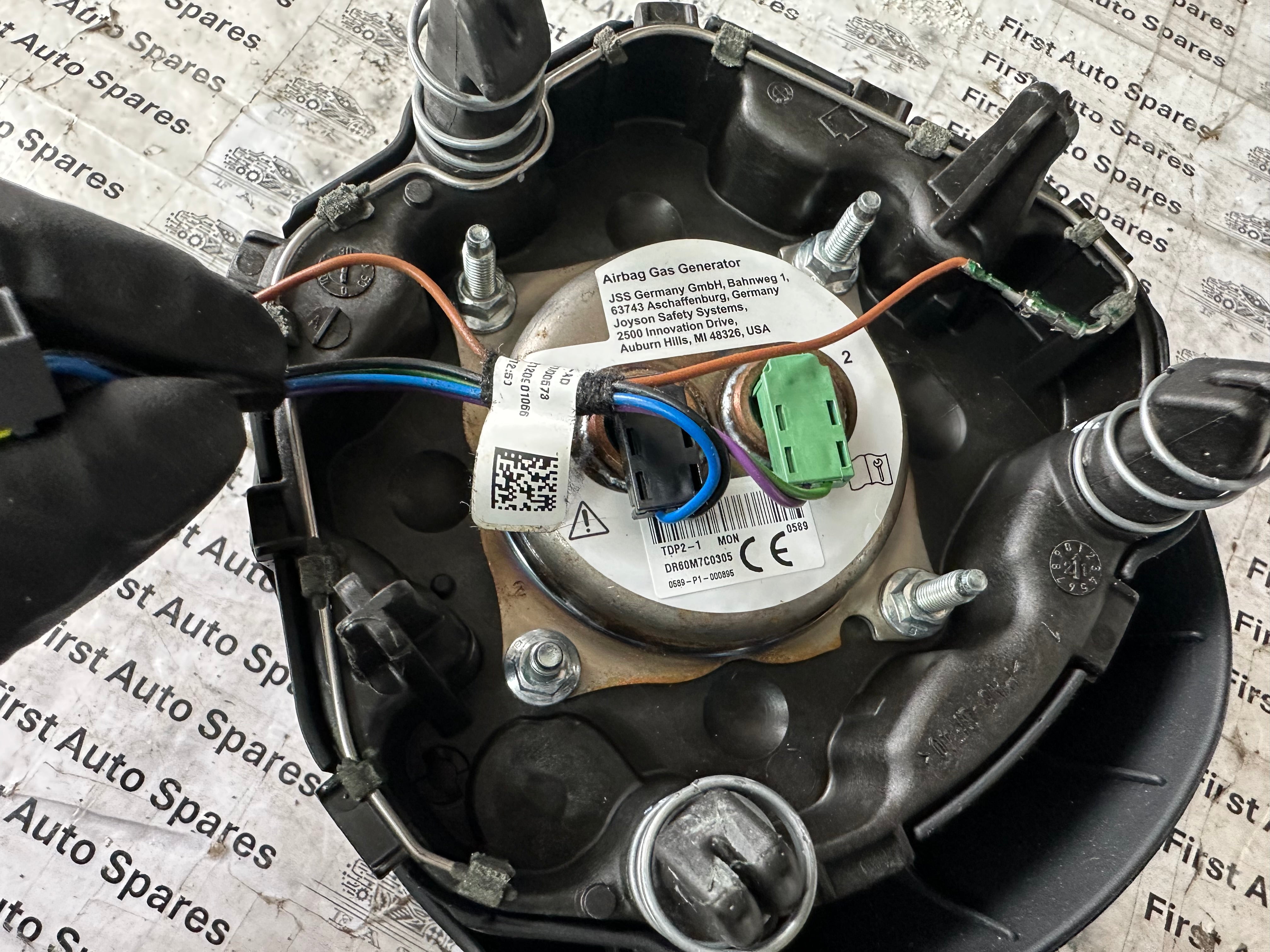 BMW X1 F48 X2 Driver’s Steering Wheel Aiirbag (33687754103)