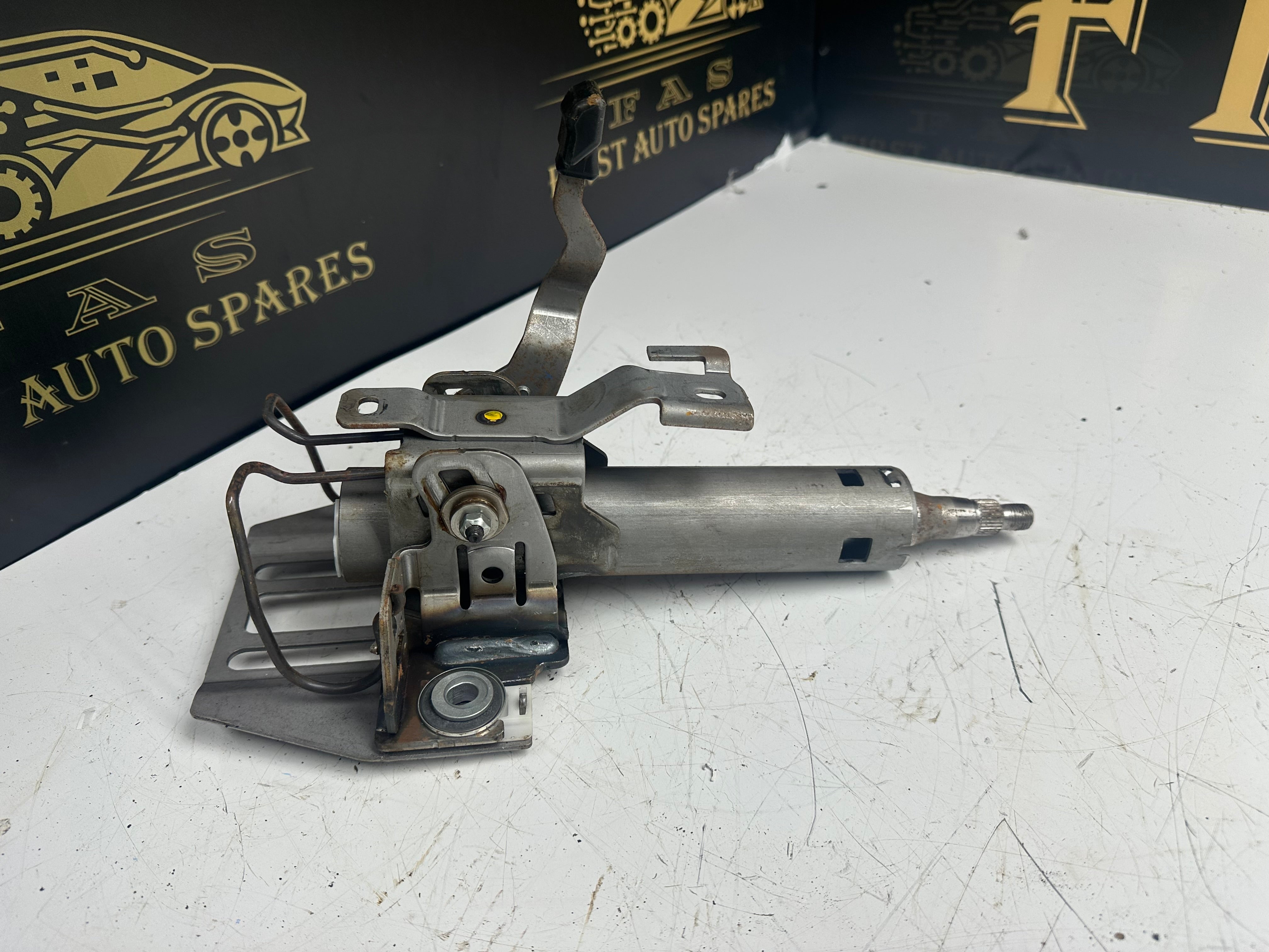 Toyota Auris Steering Column Joint (45250-02K42)