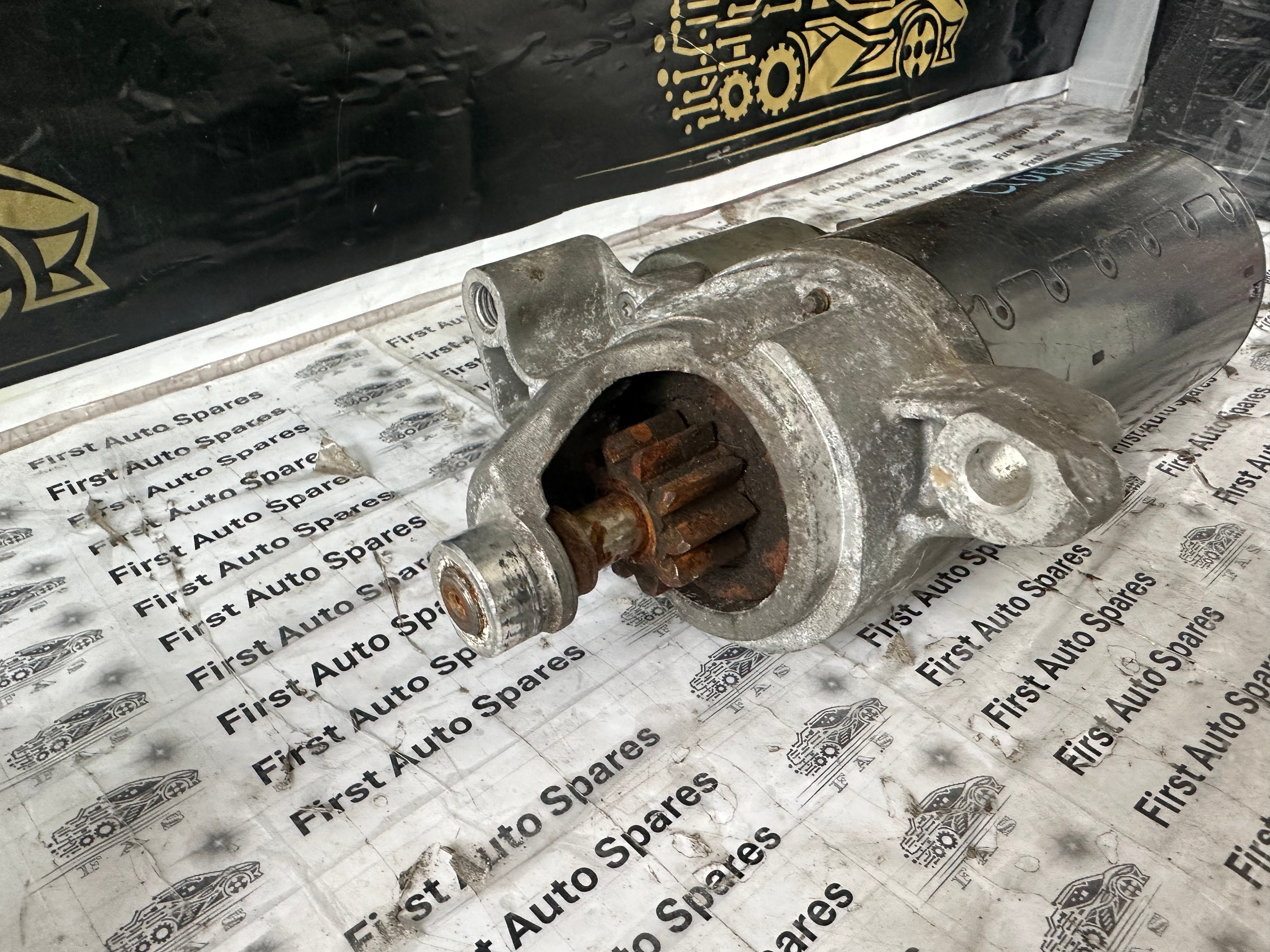 Audi A4 B8 2.0 TDI Starter Motor (03L911021E) (20120914)
