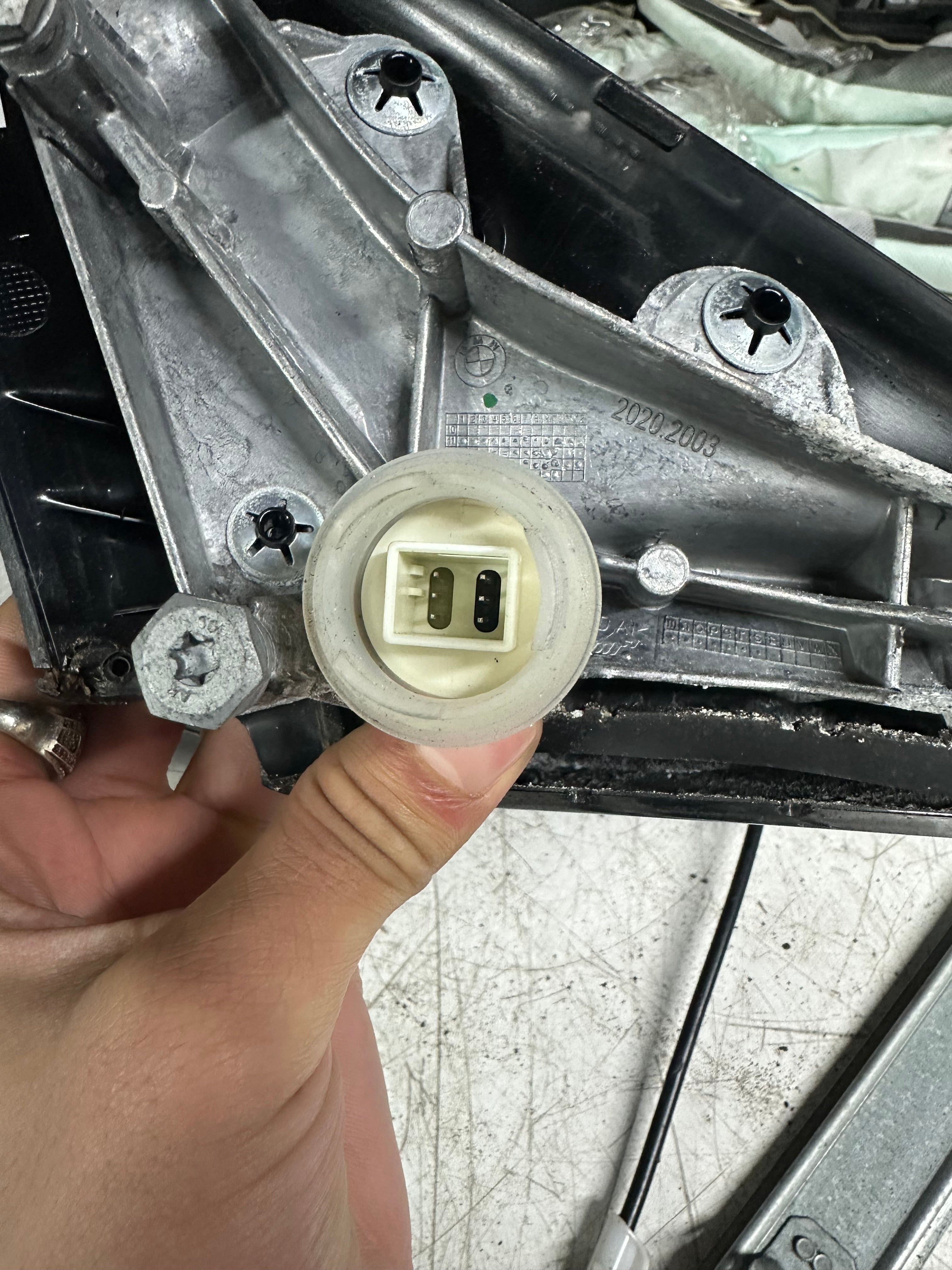 BMW 1 Series F20 M Sport N/S Left Wing Mirror 6 Pin Plug (2020.2003)