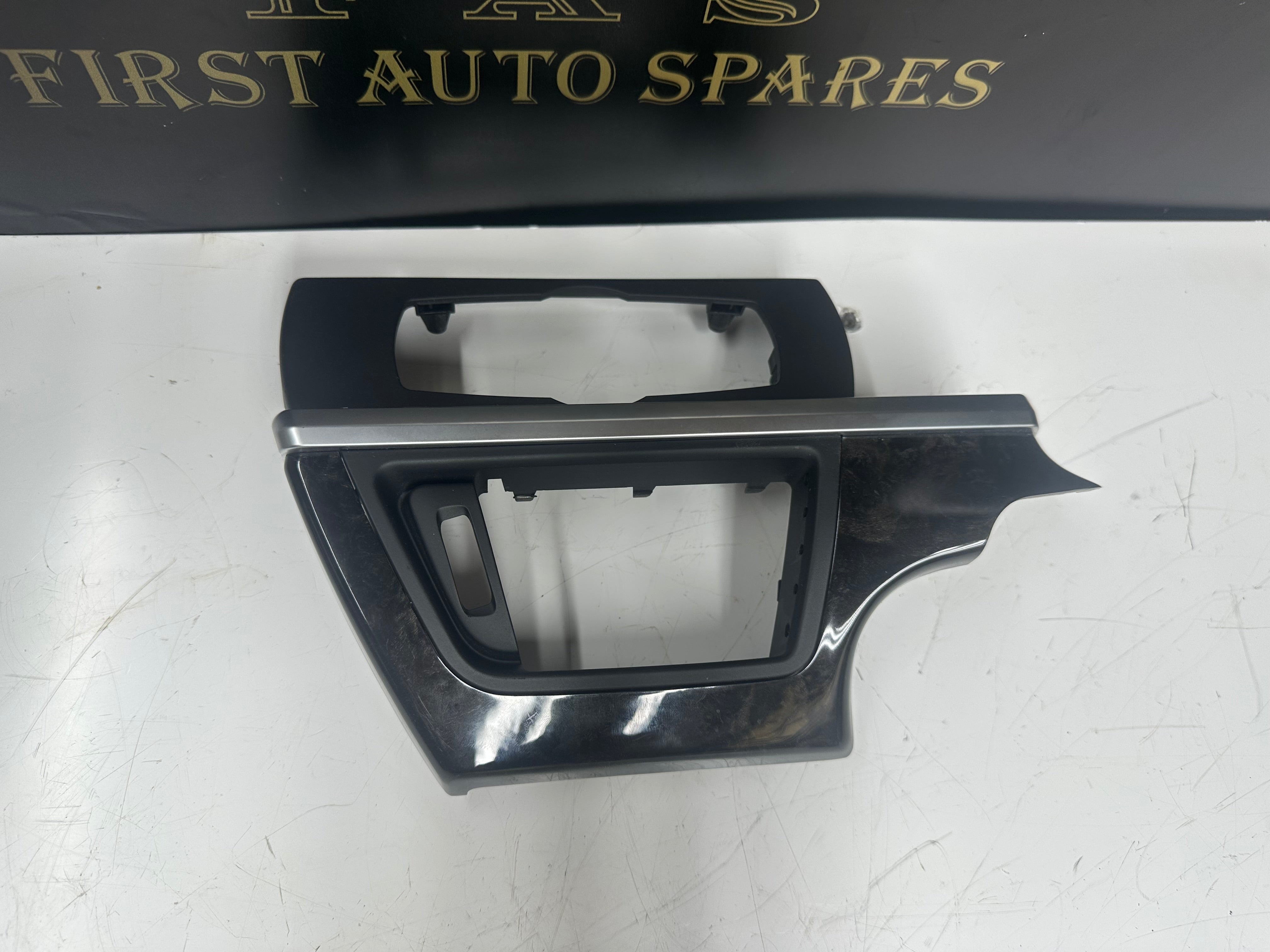 BMW 6 Series F06 Headlight Switch Trim Dashboard (9197516-02)