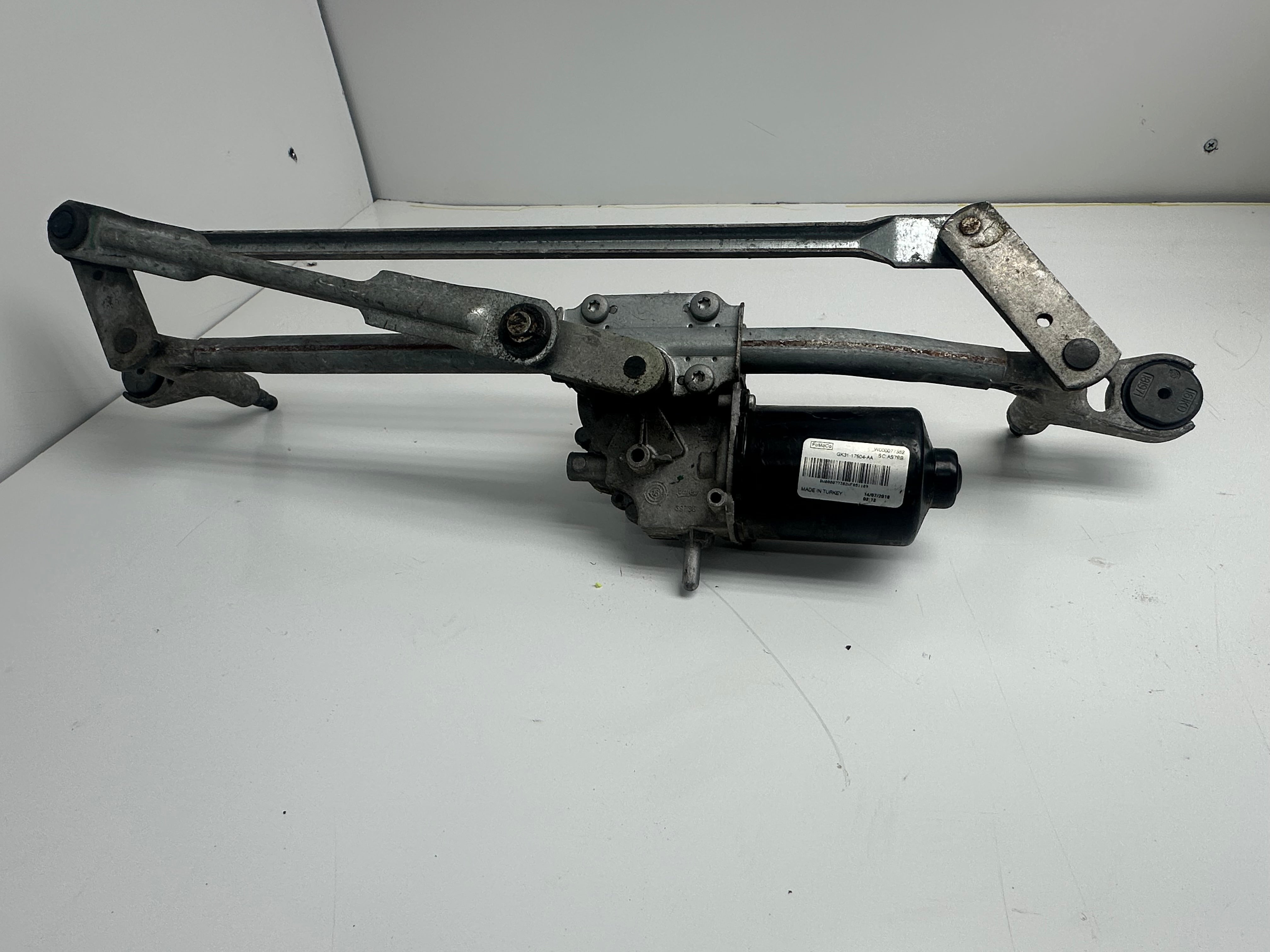 Ford Transit 350 Front Wiper Motor & Linkage (GK31-17B571-AA)