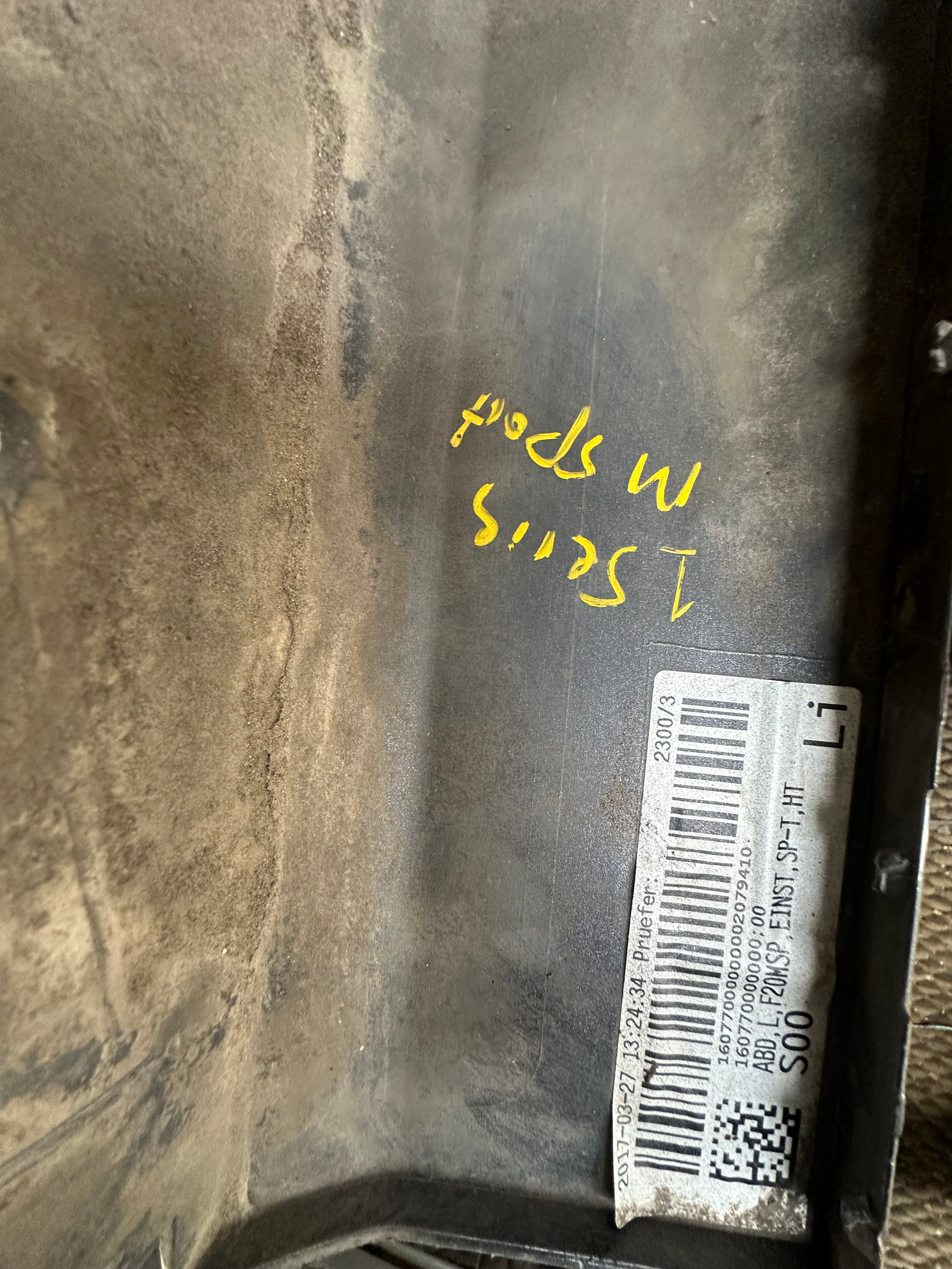 BMW 1 Series F20 M Sport Left Passenger Side Squirt (Washer Jet)