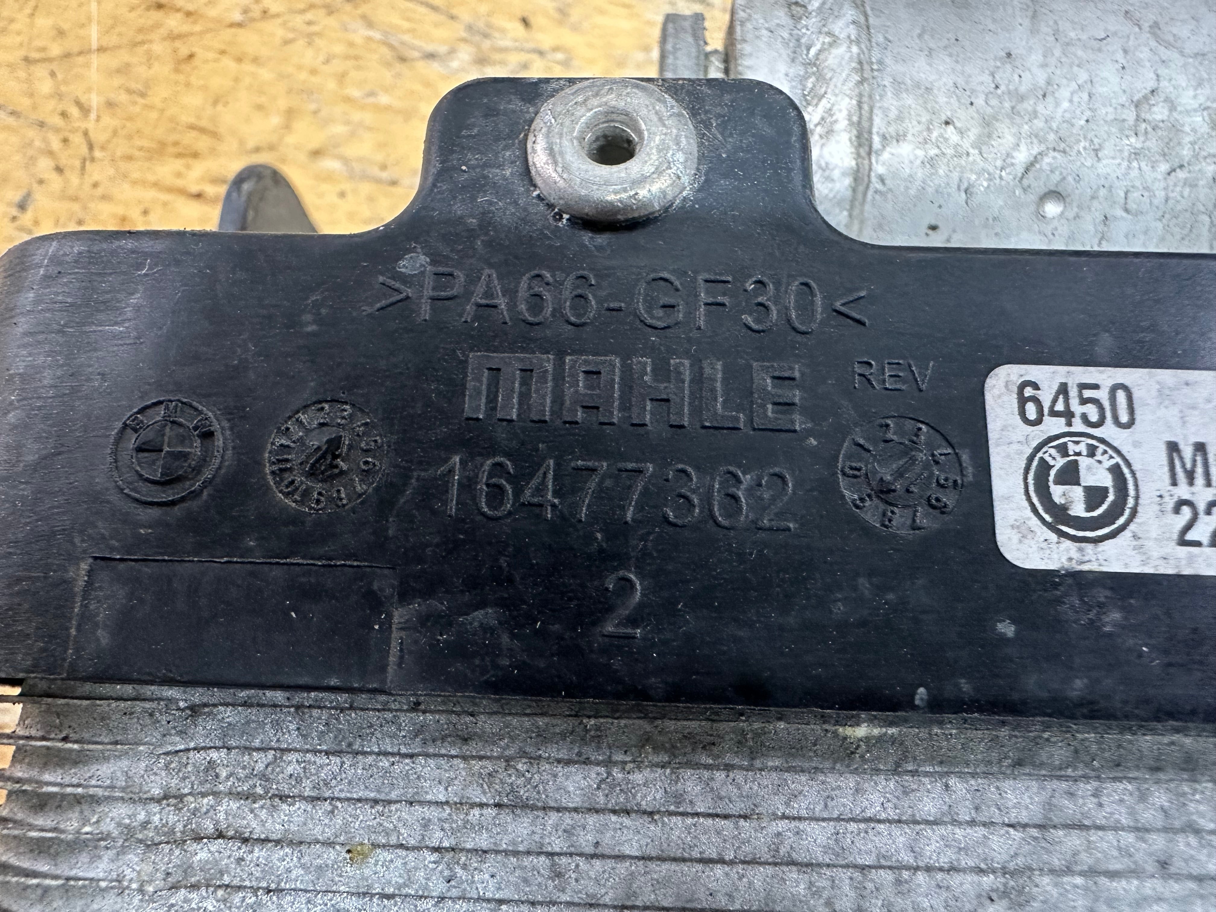 BMW 540i xDrive G30 M Sport A/C Air Condition Condenser With Dryer (6842989-01)