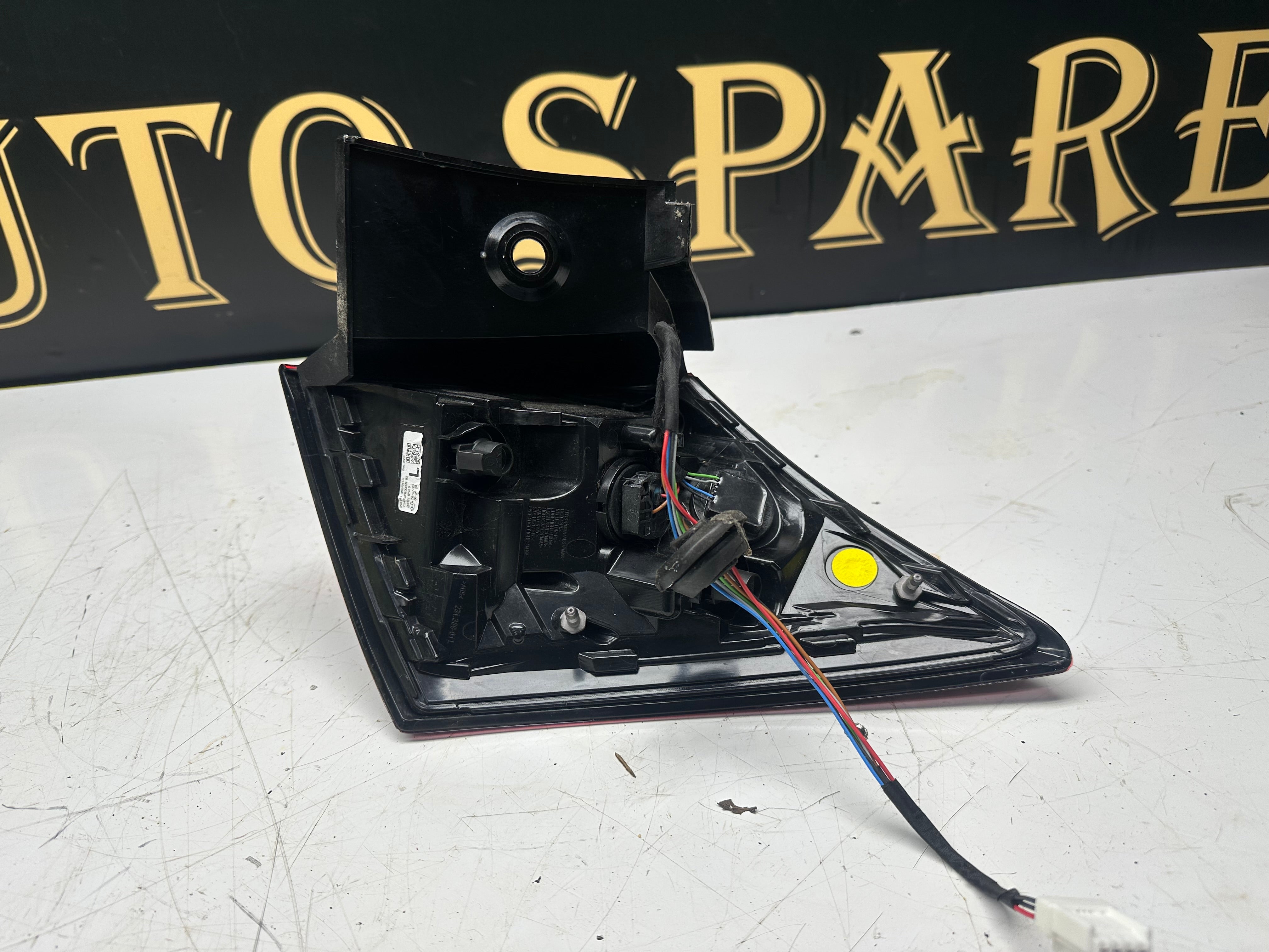 Nissan Juke F16 2019 Left Rear Tail Light (231.389-01L) (2VA014.352-01 LH)