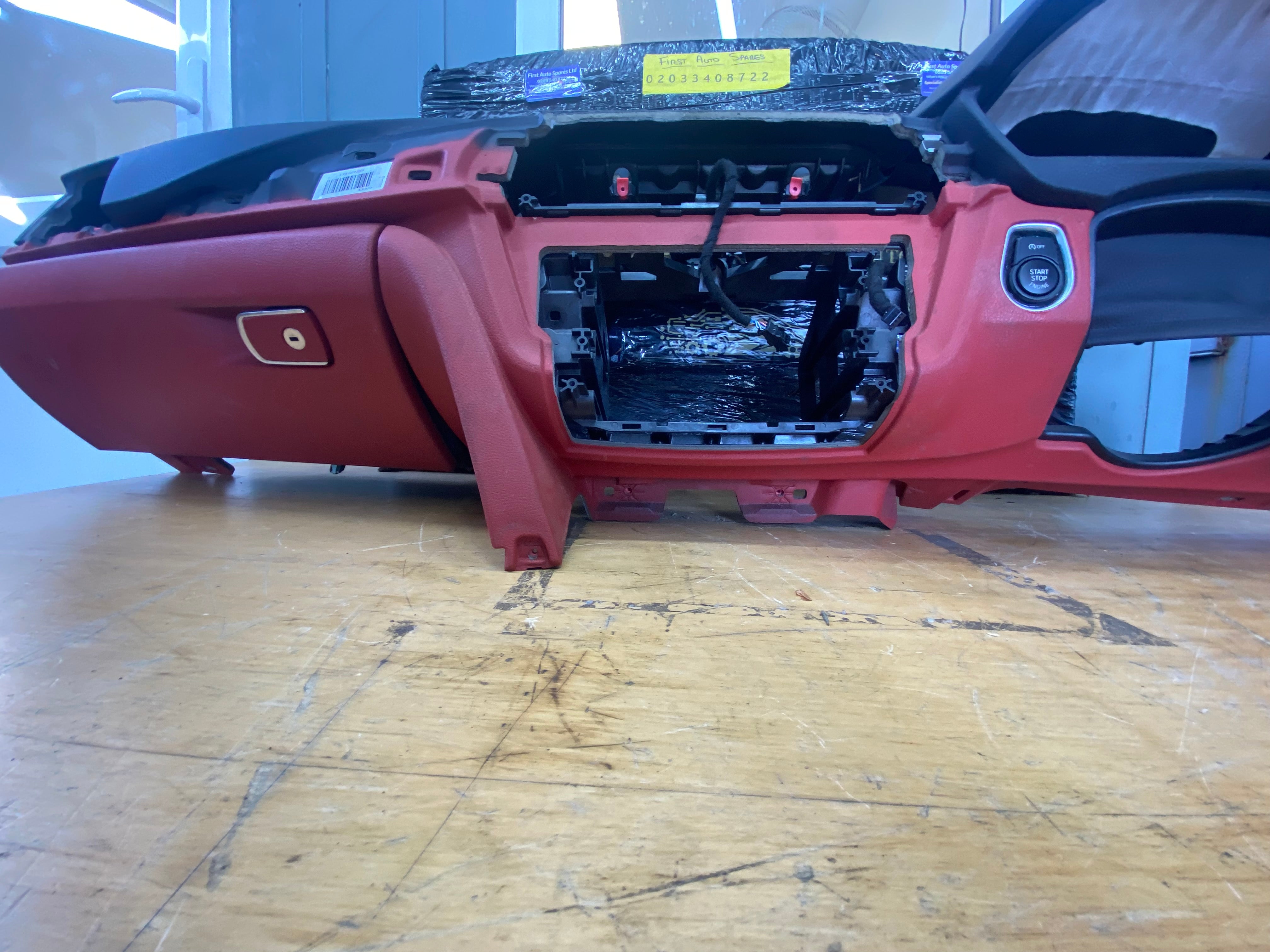 BMW 3 4 Series F32 F33 F36 2017–2019 LCI Dashboard – Harman Kardon