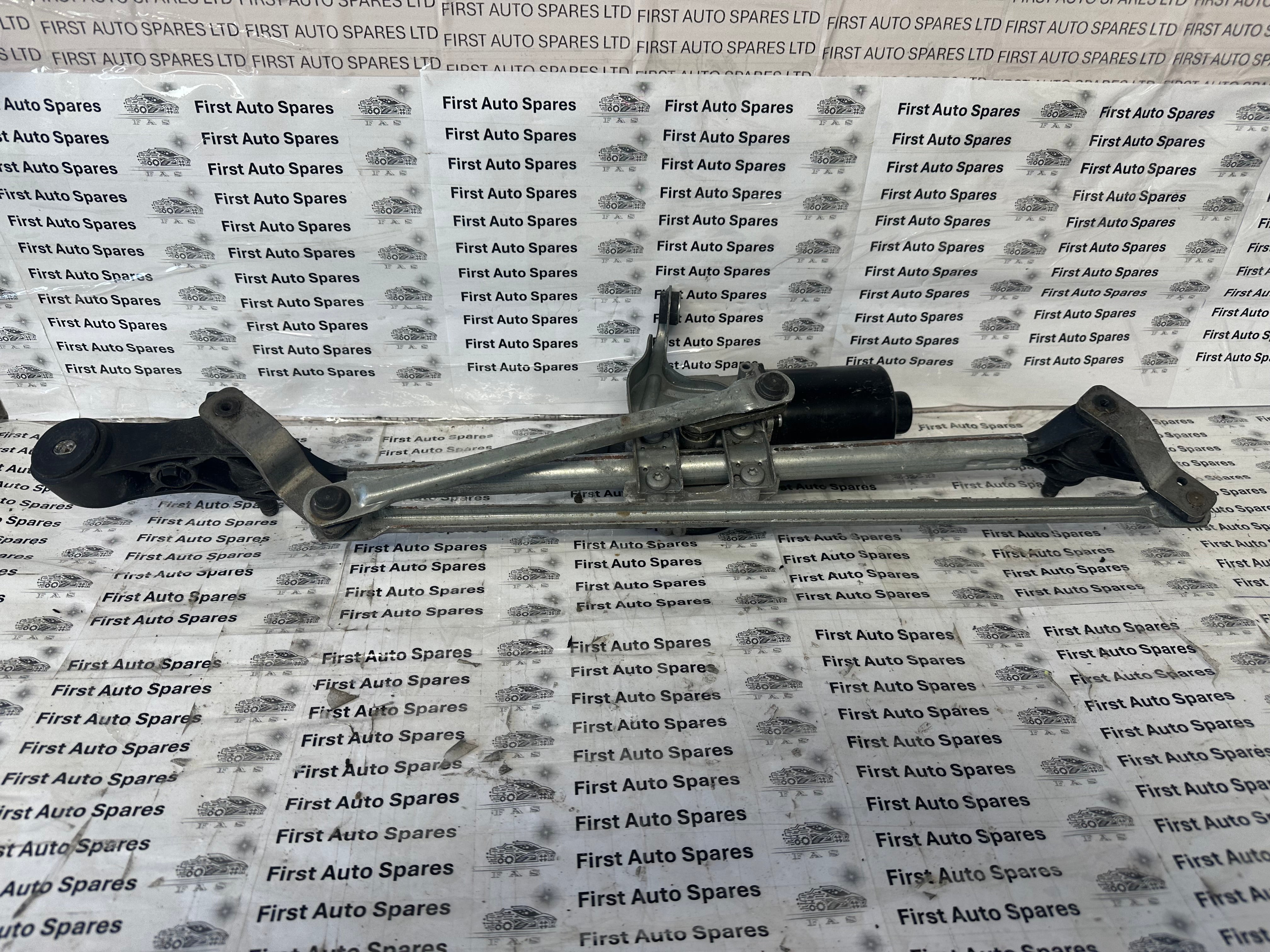 BMW 1 Series F20 Wiper Motor (726750403) (W000026098)